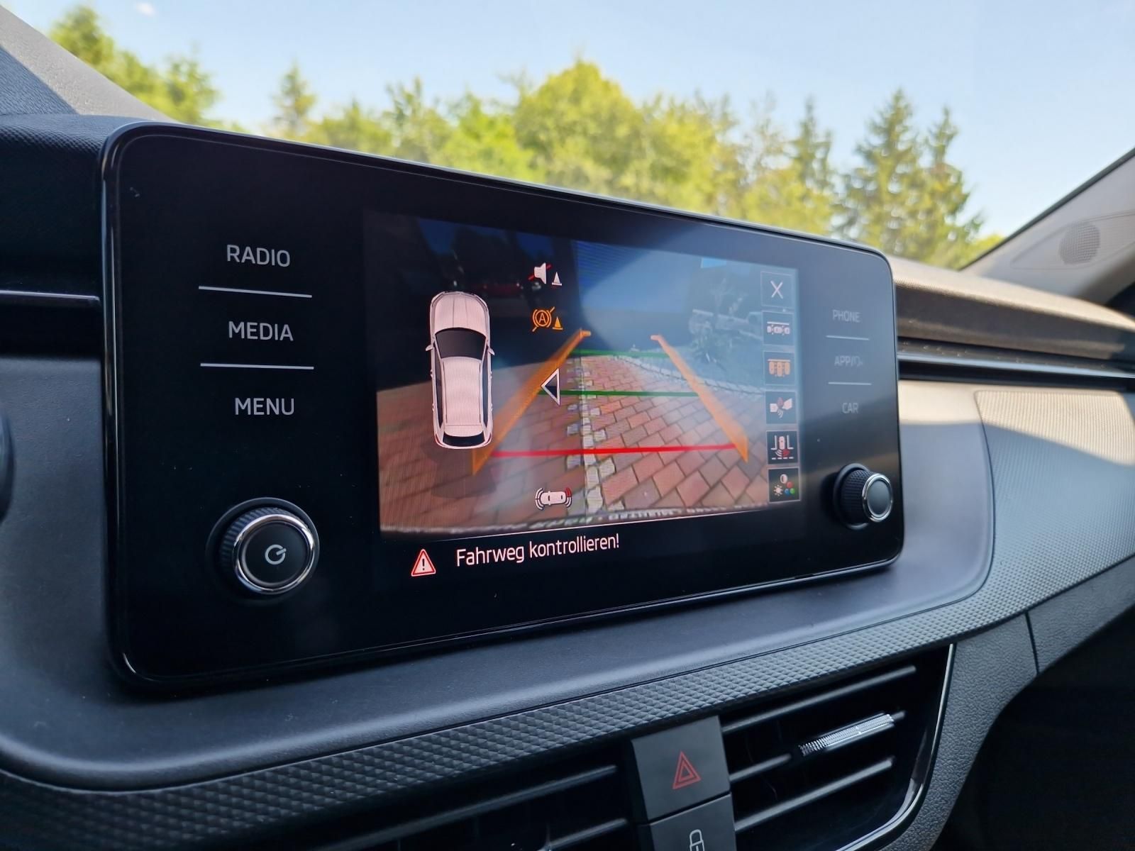 Skoda Kamiq 1.0 TSI Ambition - Samsaru's Car Outlet
