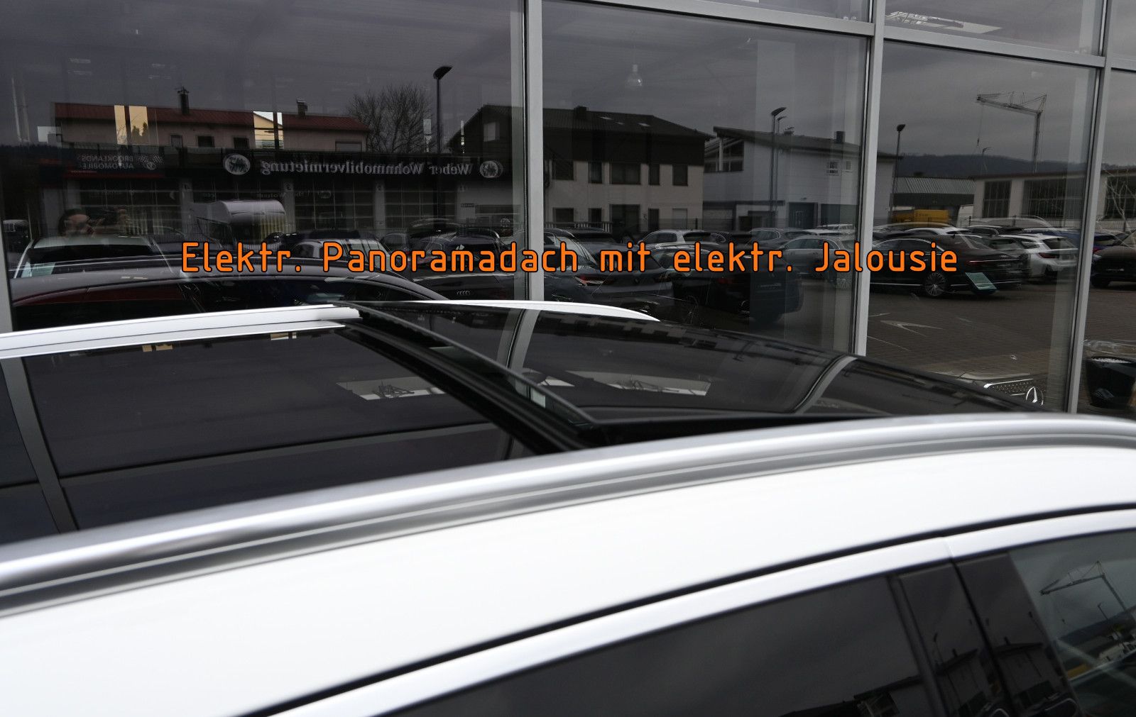 Mercedes-Benz GLC 220 d 4M. °ACC°AHK°HUD°MEMO°PANO°STHZG°360°