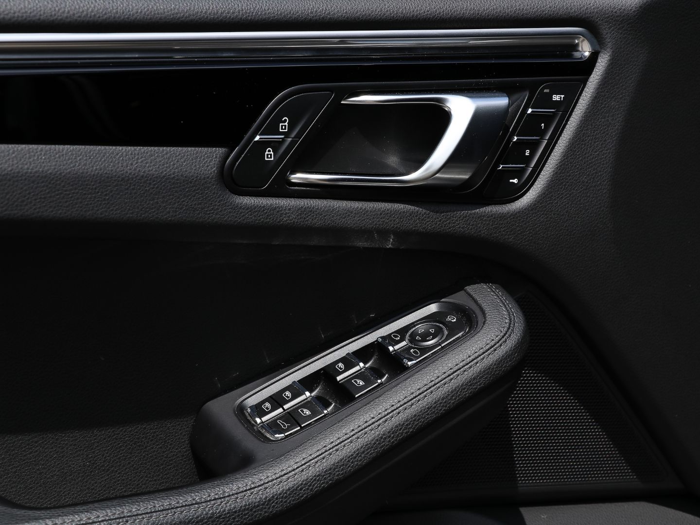 Porsche Macan S - Samsaru's Car Outlet