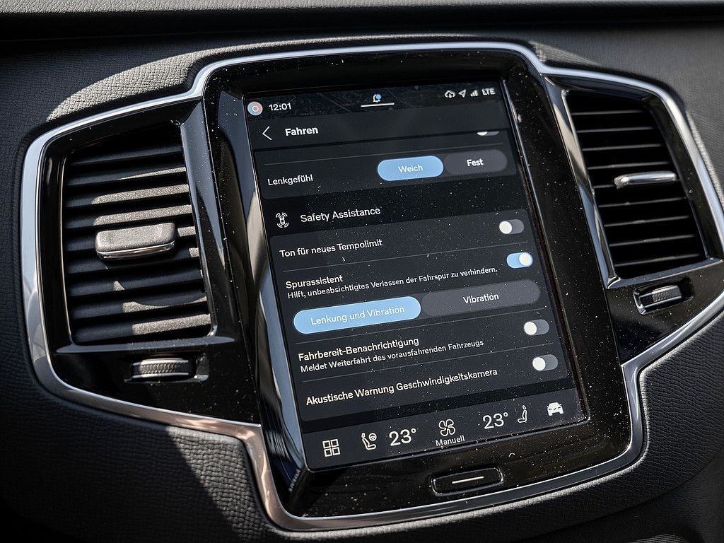 Volvo XC90 T8 AWD Core AHK RÜCKFAHRKAMERA H/K