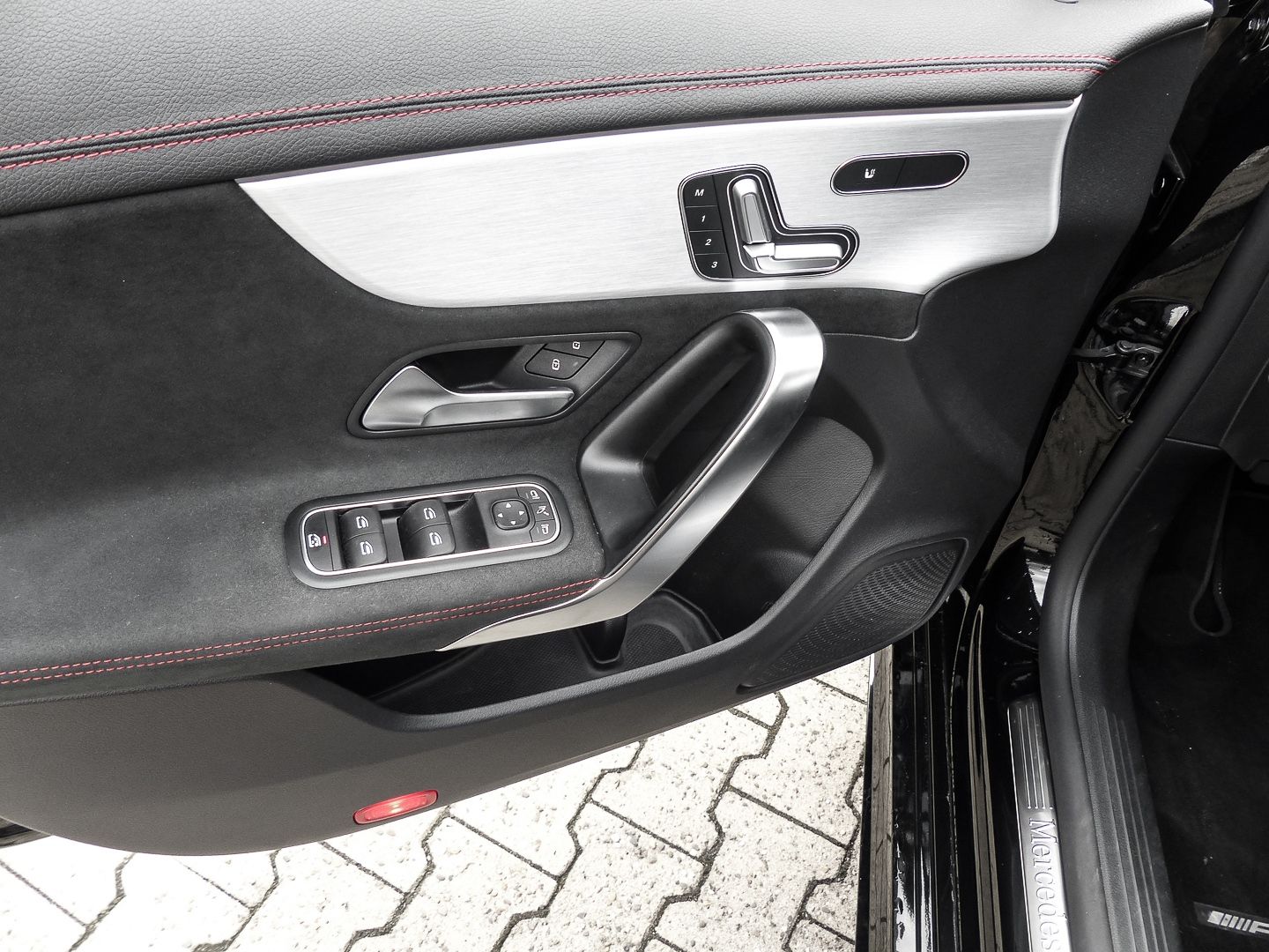 Mercedes-Benz CLA 250 Shooting Brake 4Matic - Samsaru's Car Outlet
