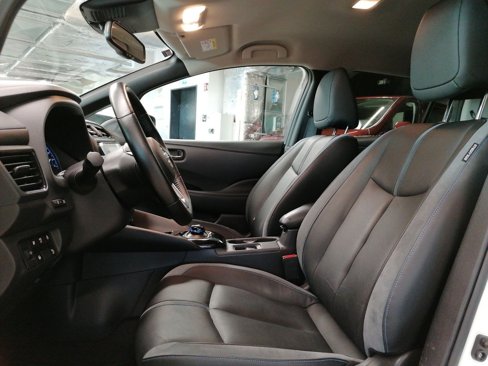 Nissan Leaf 62 kWh e+ Tekna - Samsaru's Car Outlet