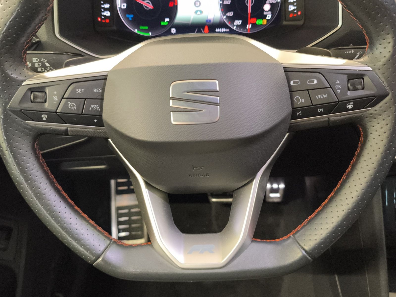 Seat Tarraco 1.4 e-Hybrid DSG FR LED NAVI DCC 19 AHK