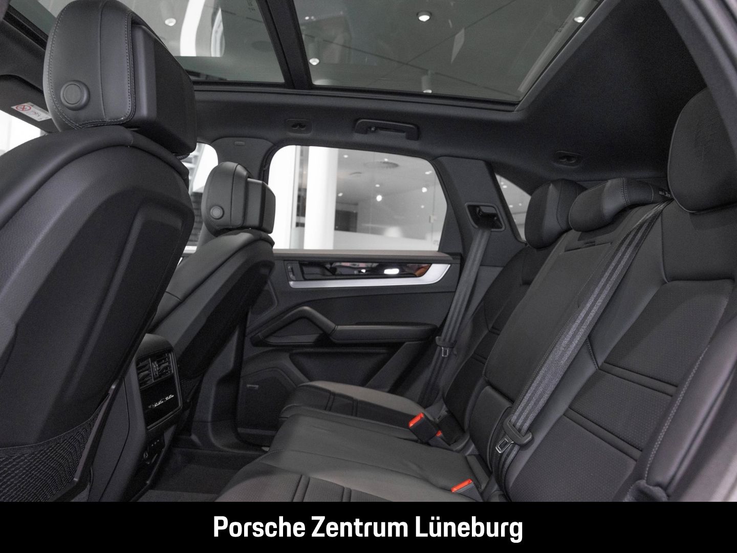 Porsche Cayenne BOSE Luftfederung Panorama Surround-View