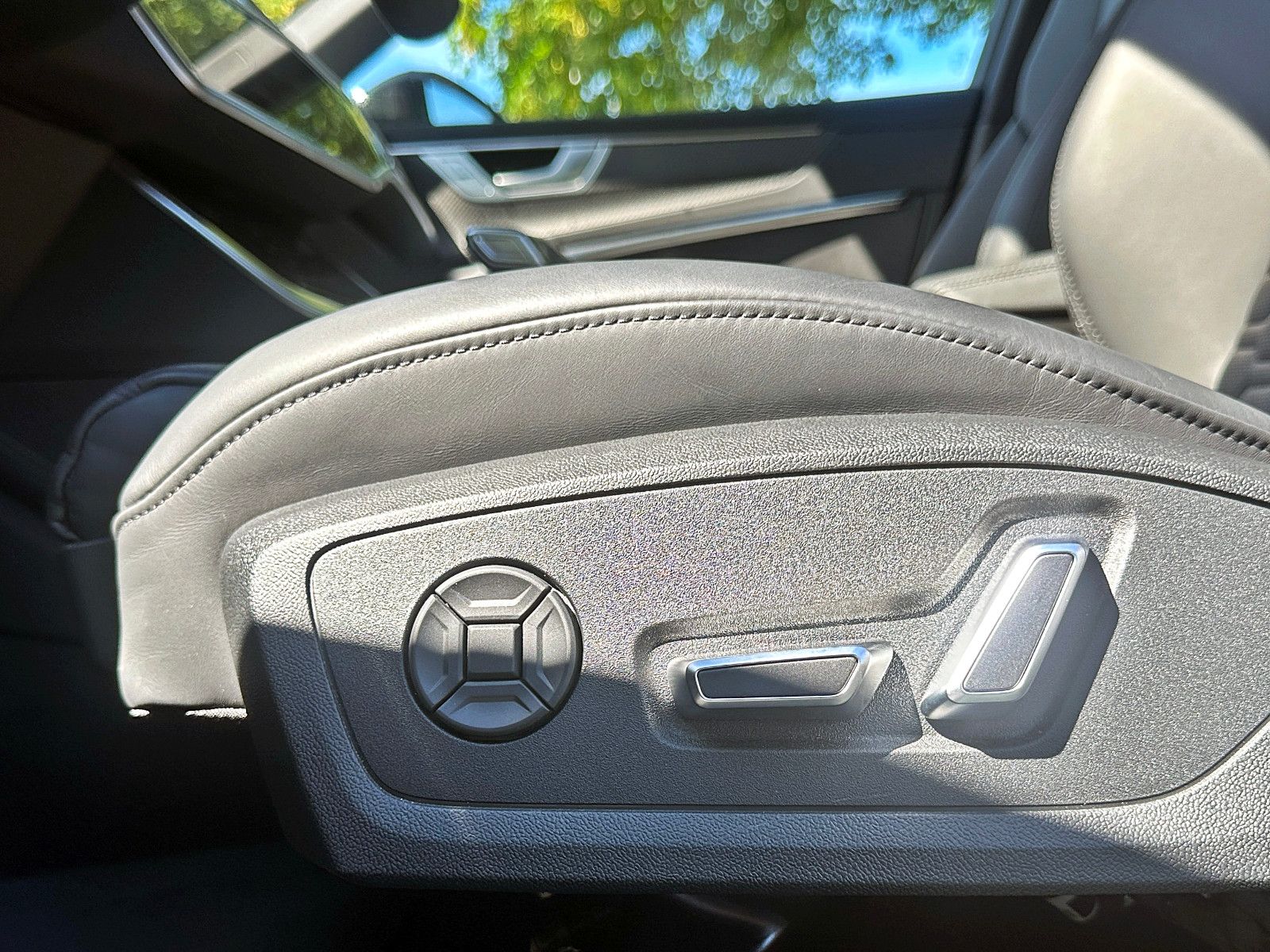 Audi RS6 Avant performance BLACK HUD LASER 360°STHZG