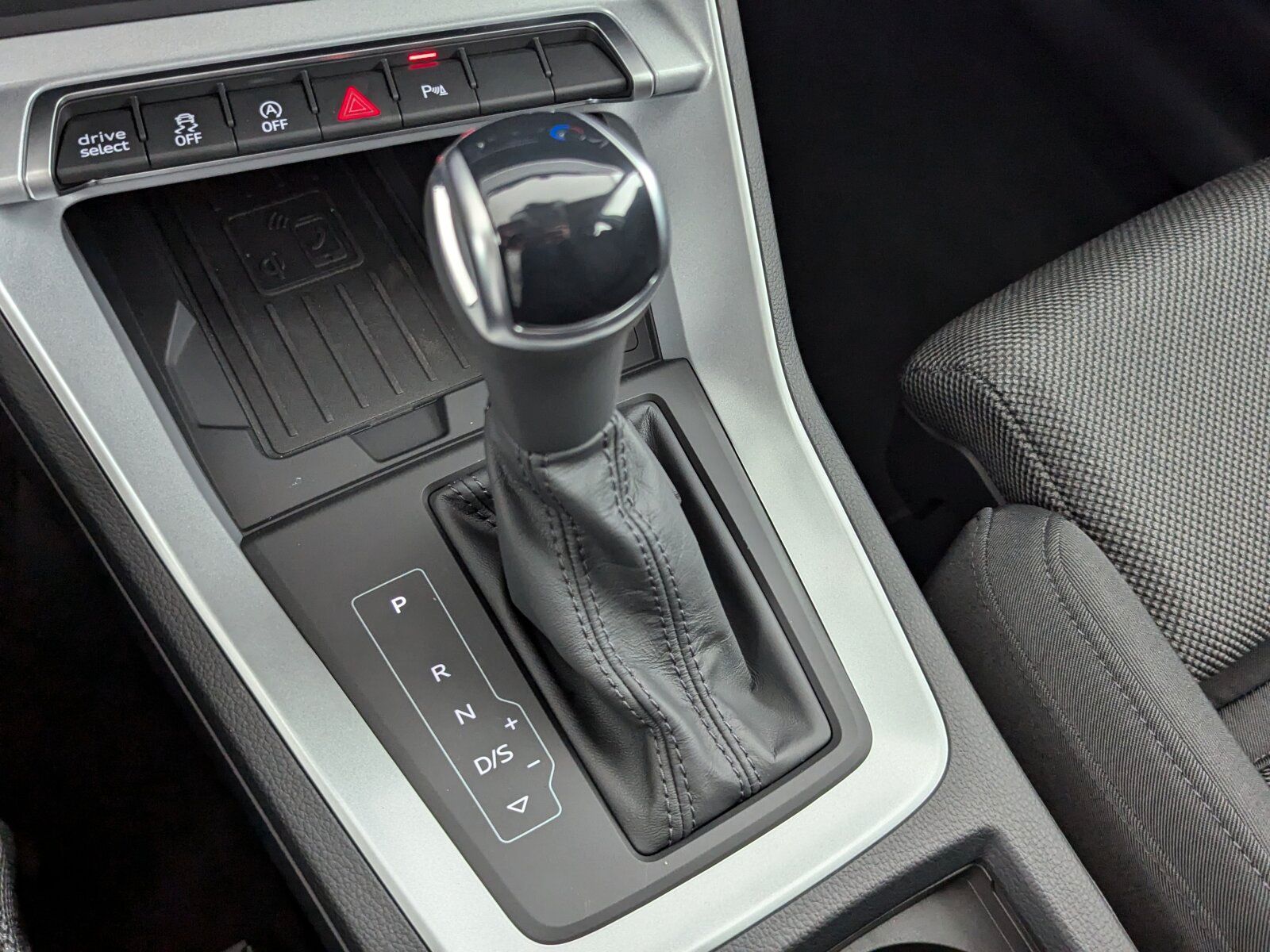 Audi Q3 Sportback 40 2.0 TFSI quattro S line - Samsaru's Car Outlet