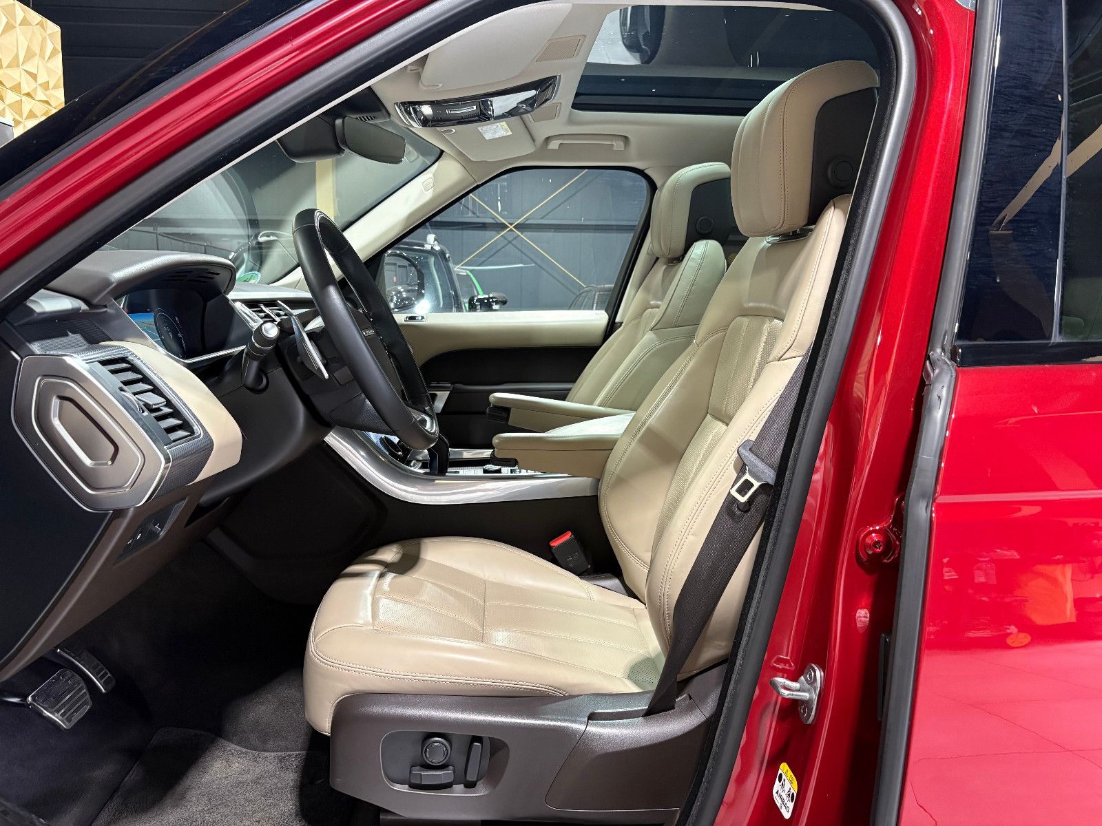 Range Rover Sport HSE Dynamic Hybrid - Samsaru's Car Outlet
