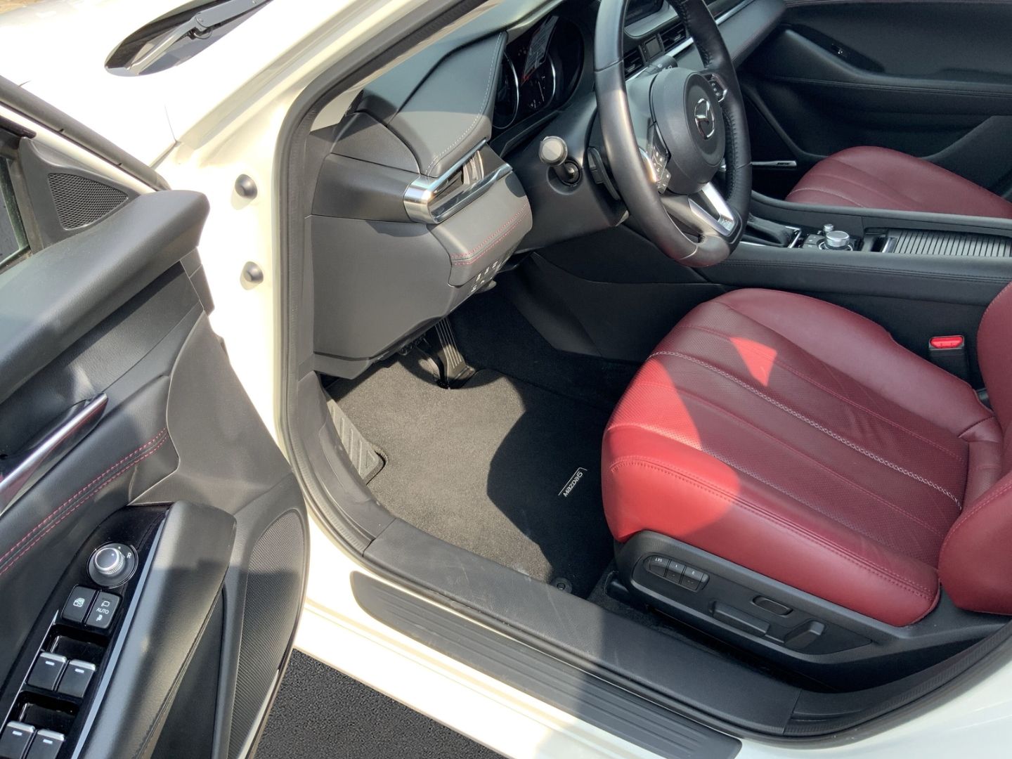 Mazda 6 SK 2.5 194  AT Homura Leder Matrix Bose 360 GS