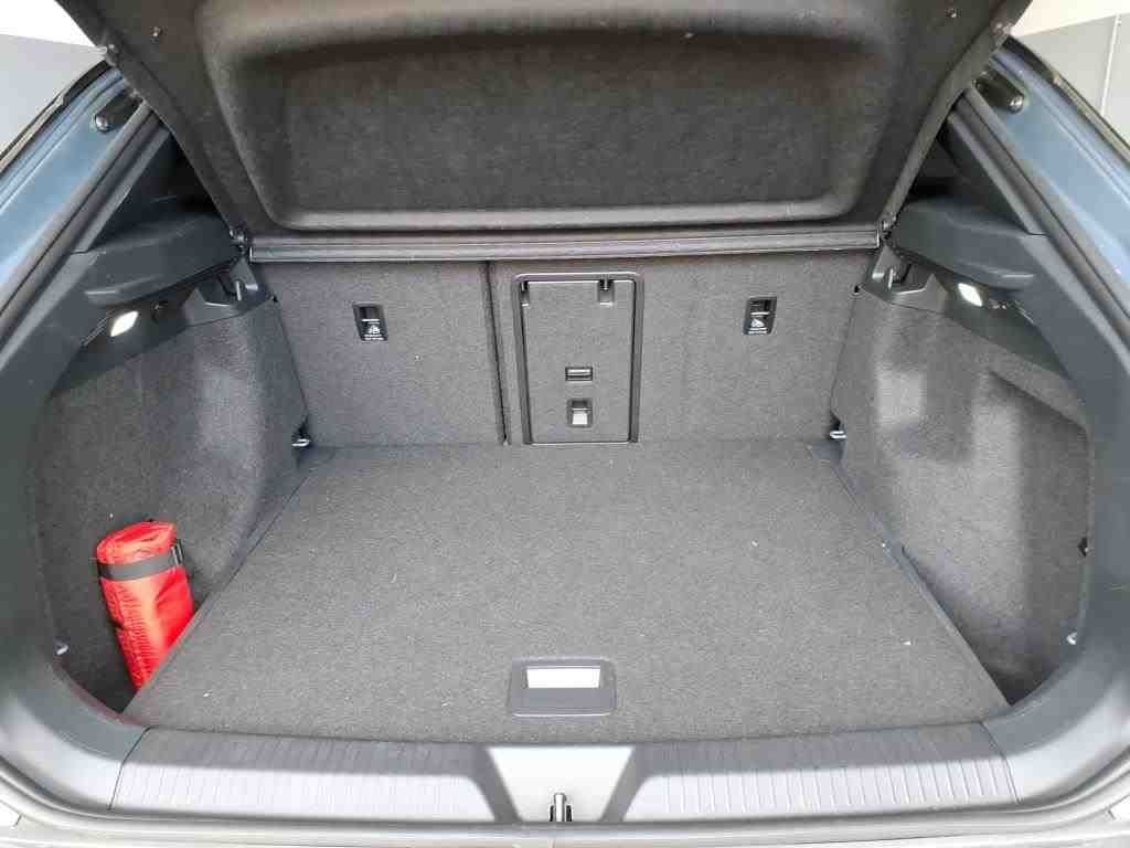 Volkswagen ID.4 GTX 4M 82 kWh +WÄPU +AHK +PANO +360° +IQ.LI
