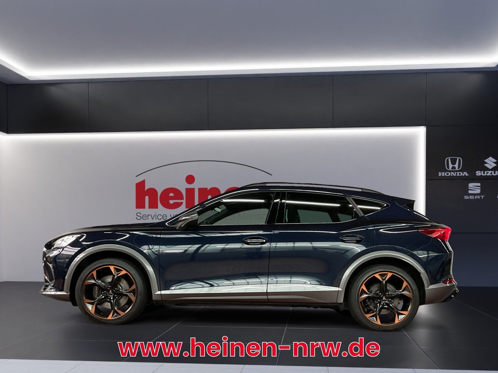 Cupra Formentor 1.4 DSG VZ NAVI LED AHK PANO 19Z