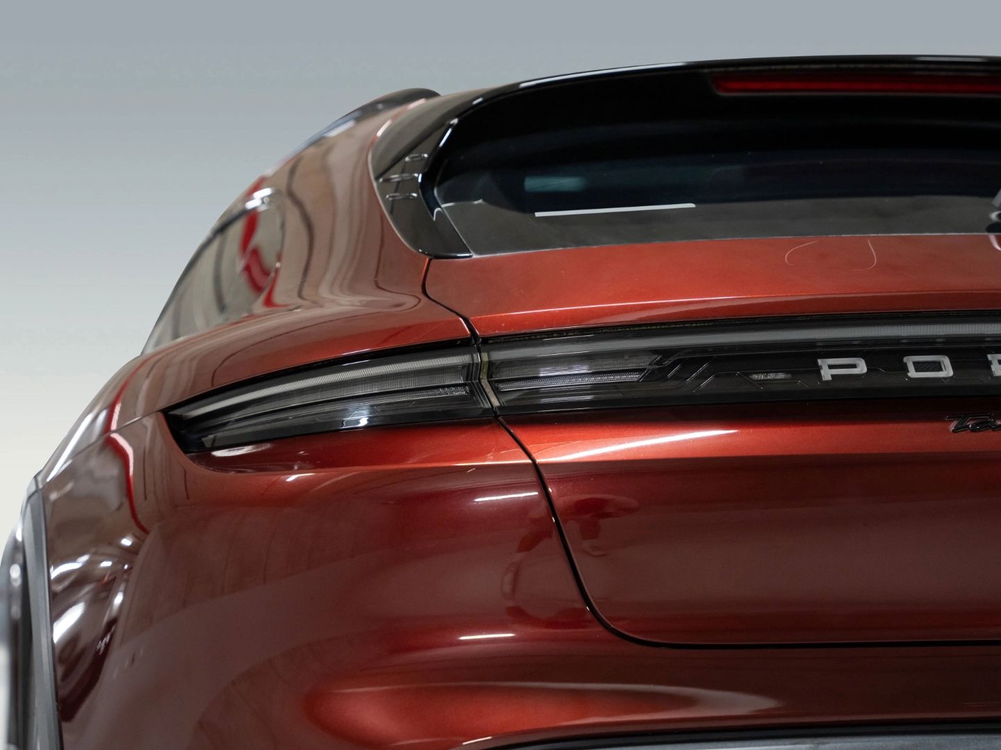 Porsche Taycan Turbo S Cross Turismo HeadUp InnoDrive