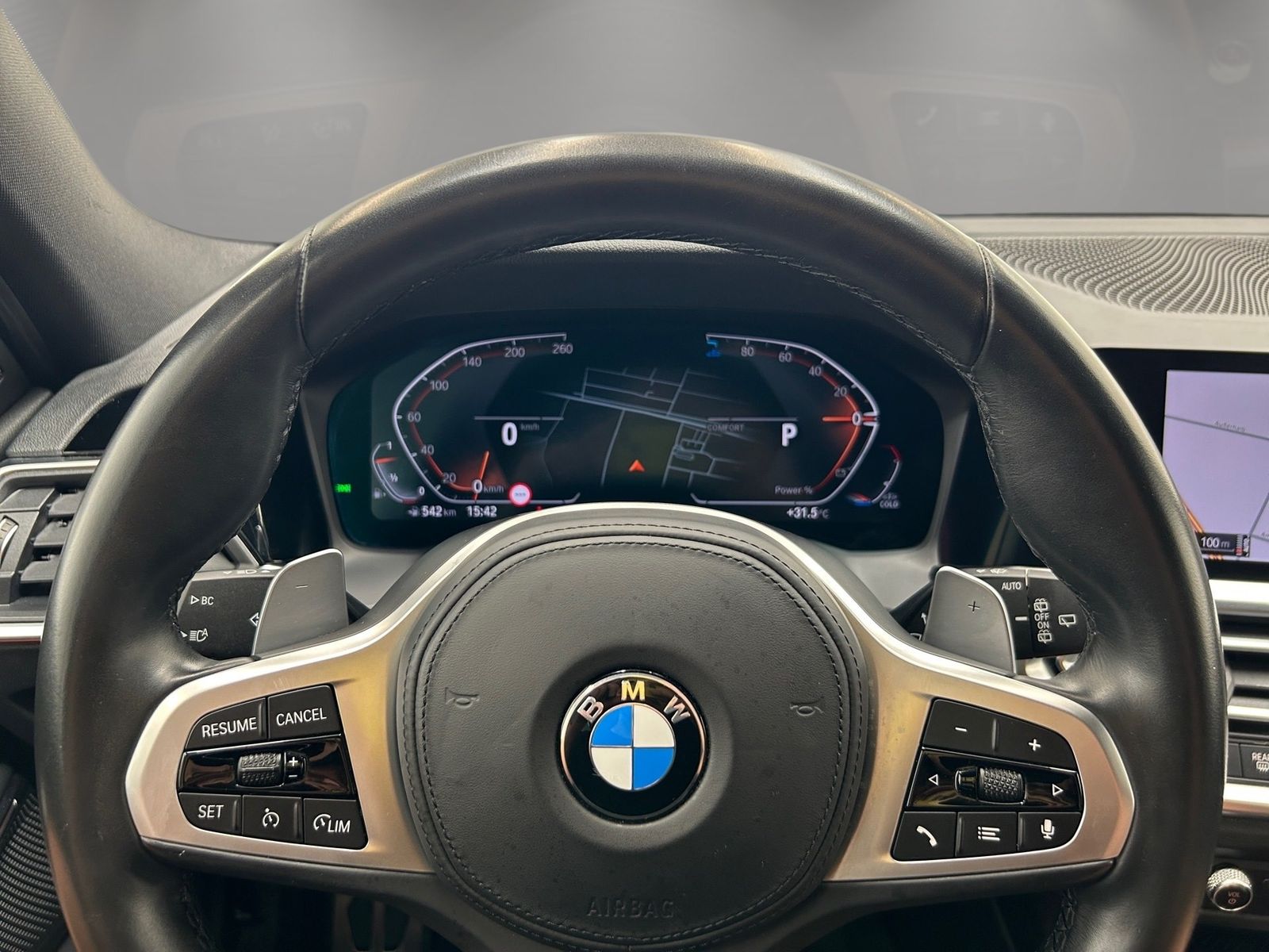 BMW 320i M Sport - Samsaru's Car Outlet
