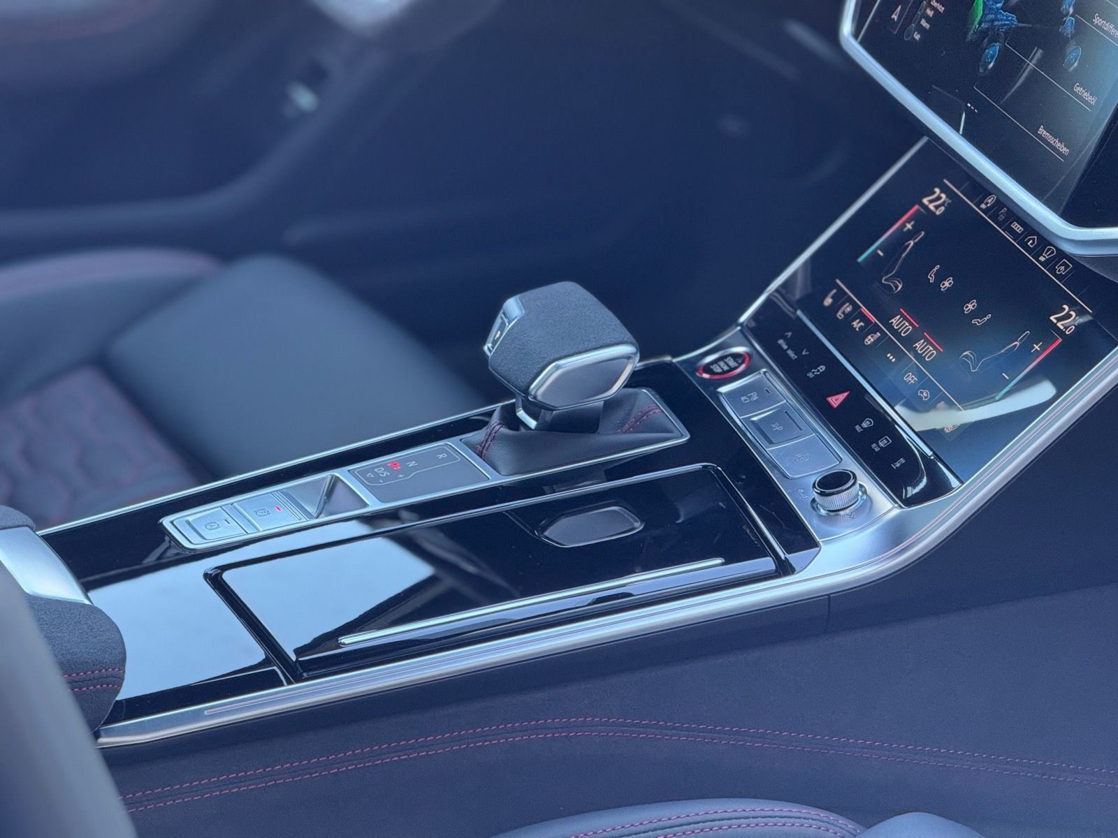 Audi RS 6 Avant performance 463(630) kW(PS)KERAMIK*30