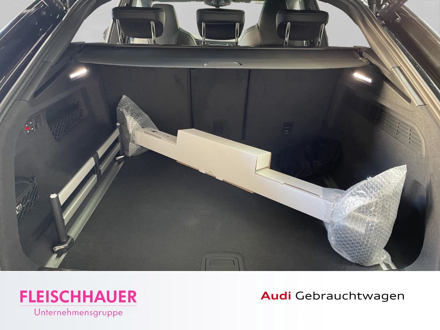 Audi RSQ8 SUV performance tiptronic