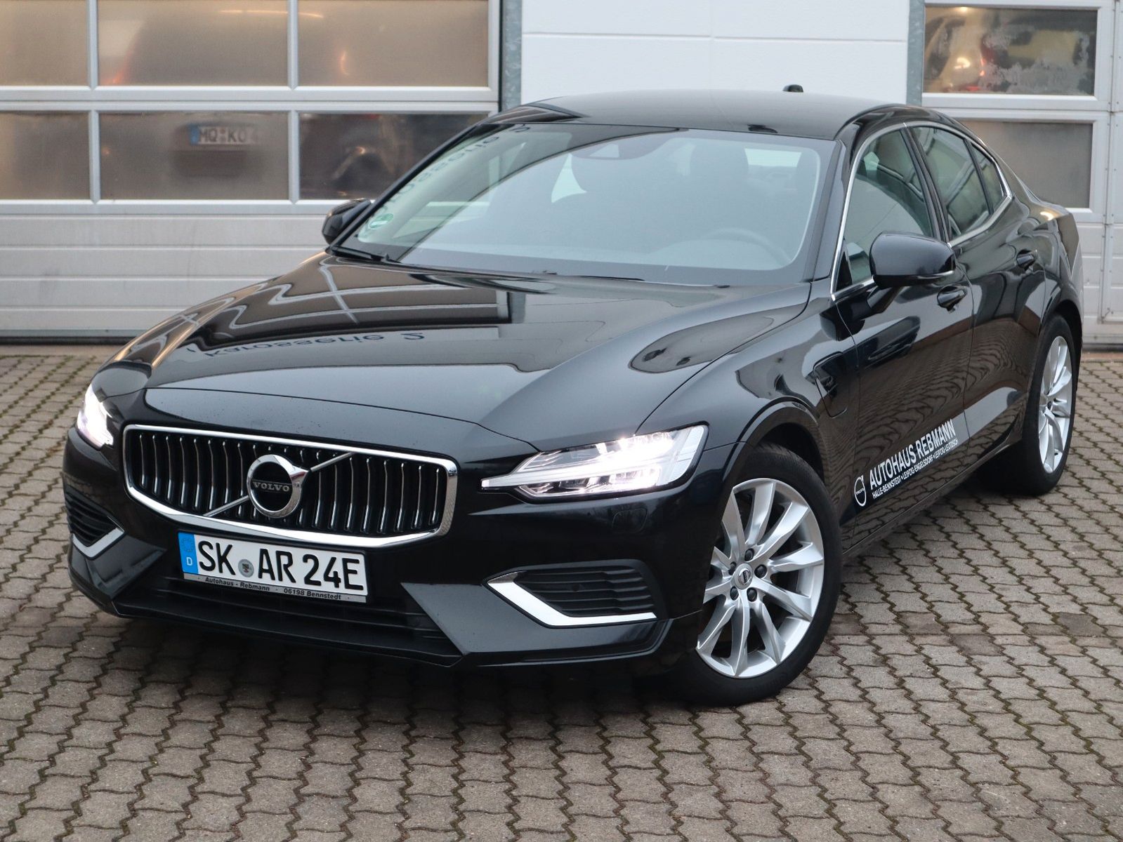 Volvo S60 T8 Inscription Recharge Plug-In Hybrid AWD