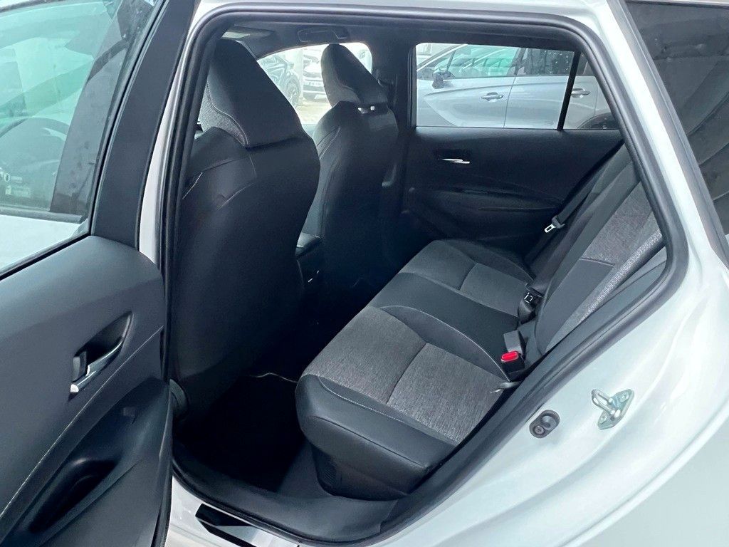 Toyota Corolla Touring Sports 1.8 Teamplayer Kamera,LM