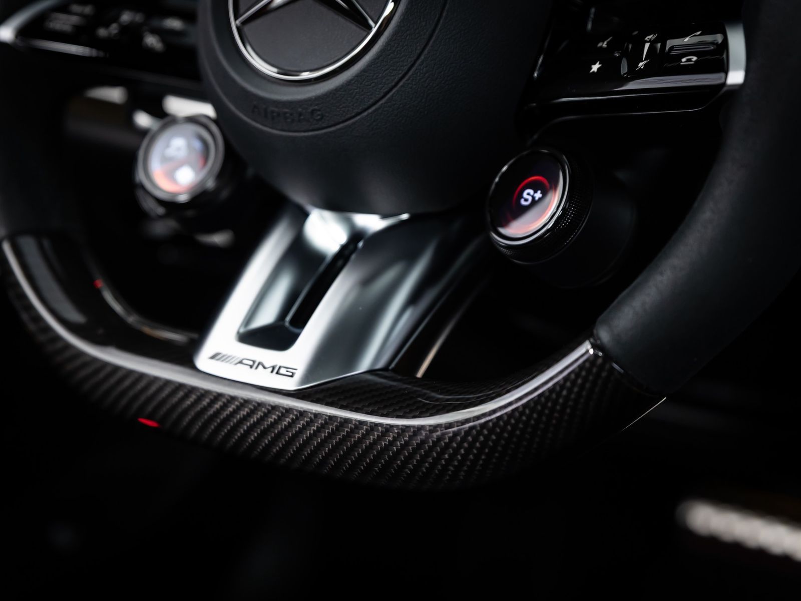 Mercedes-Benz E 53 AMG - Samsaru's Car Outlet