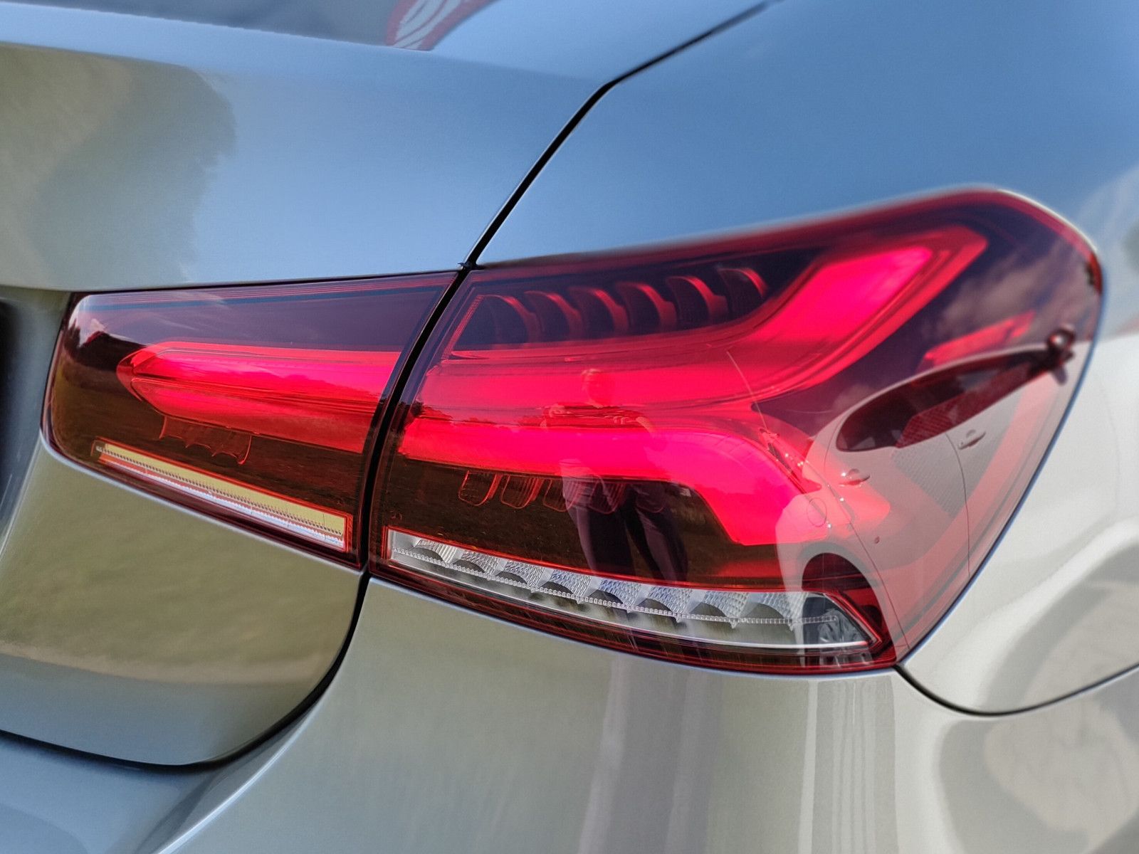 Mercedes-Benz A 220 Lim 4M AMG Line - Samsaru's Car Outlet