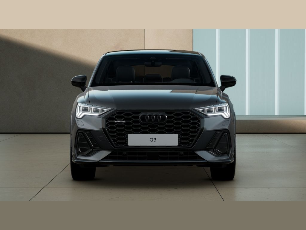 Audi Q3 Sportback 45 TFSI S line Matrix SONOS Panoram