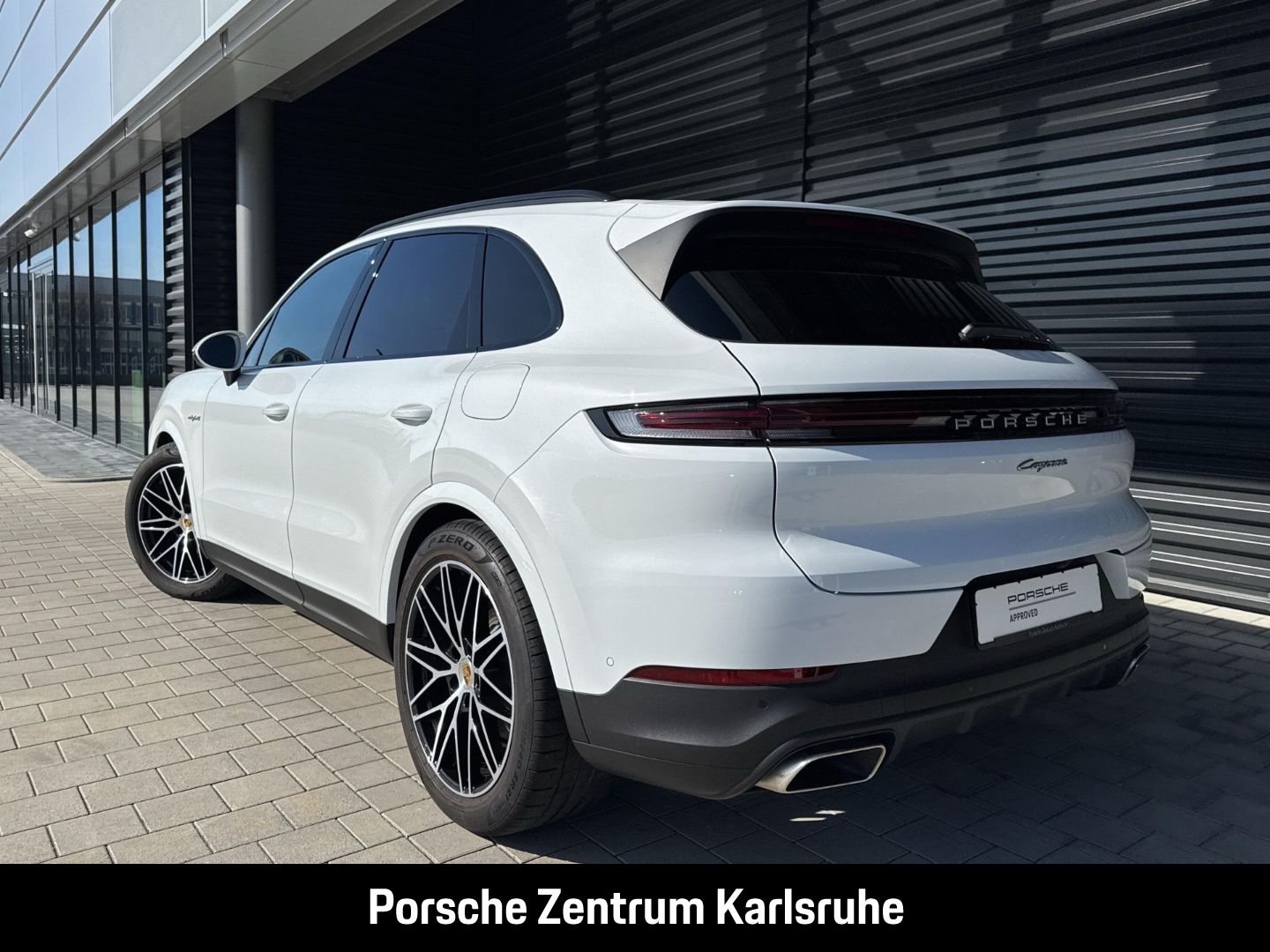 Porsche Cayenne E-Hybrid BOSE Luftfederung InnoDrive LED
