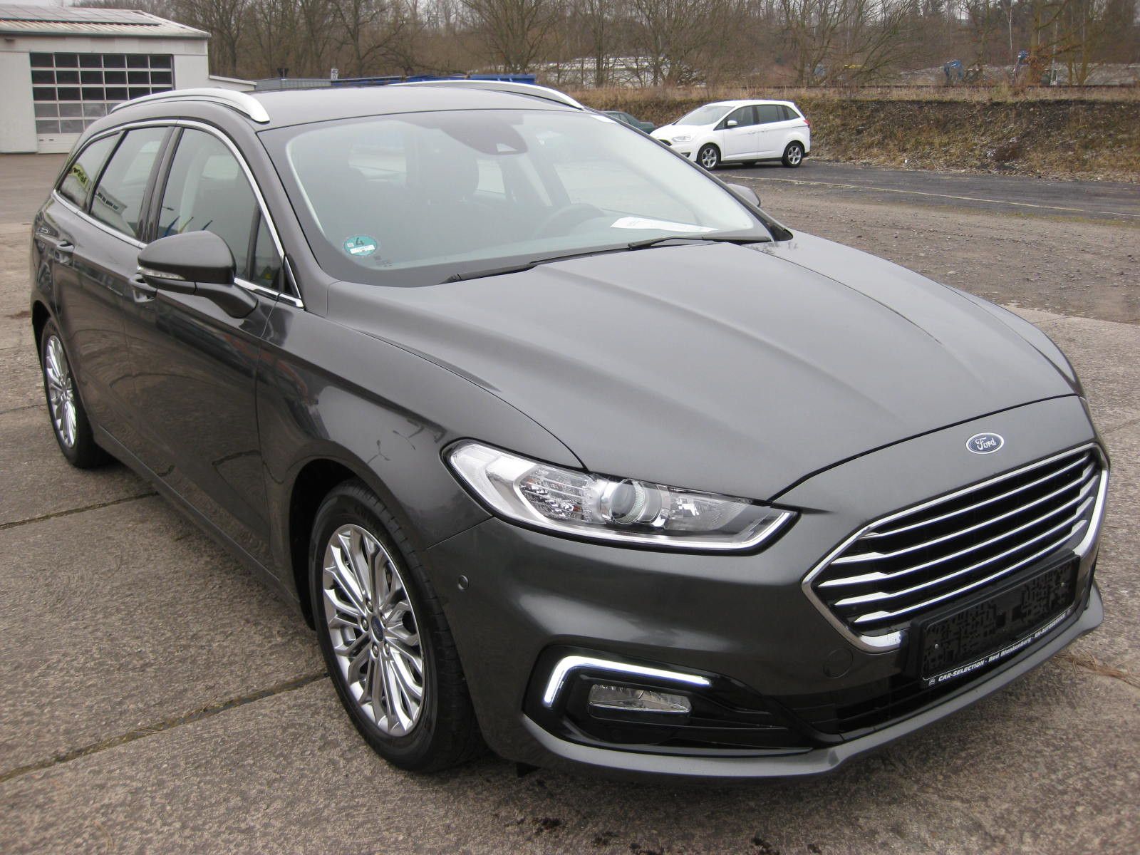 Ford Mondeo Turnier Titanium - Samsaru's Car Outlet