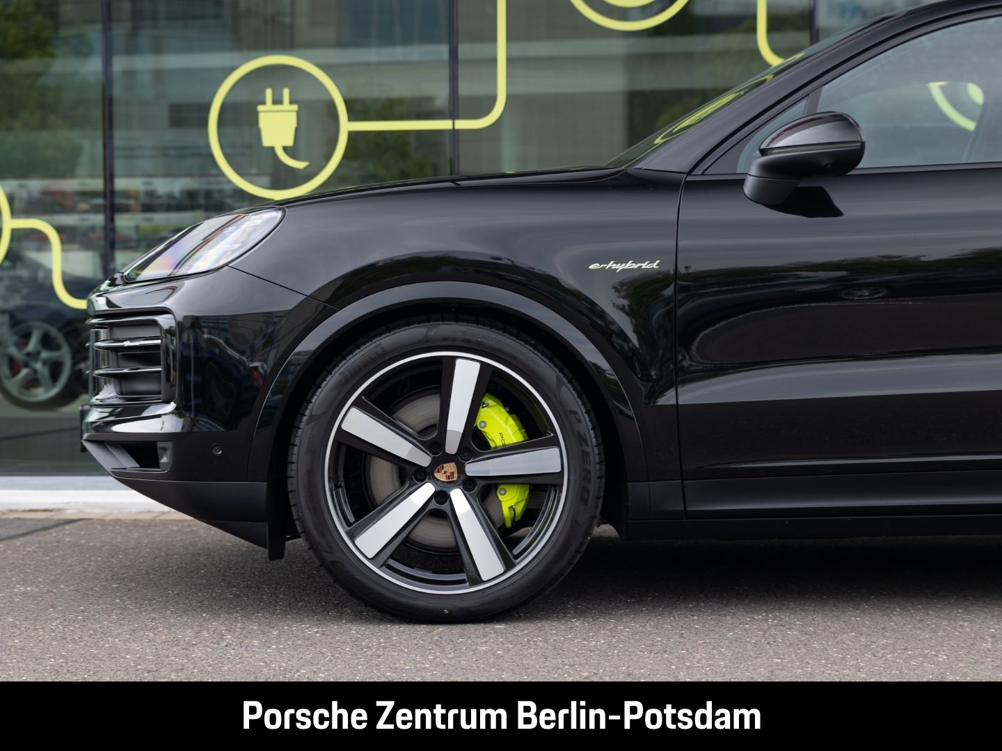 Porsche Cayenne E-Hybrid Coupe BOSE Sportabgasanlage LED