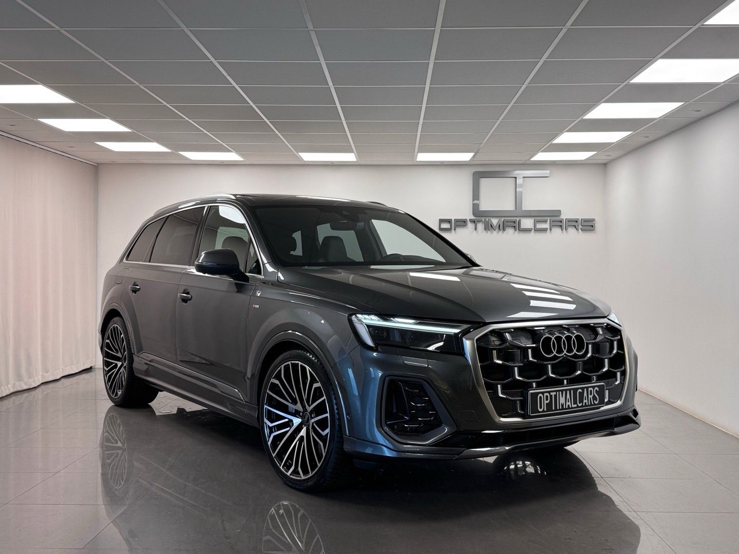 Audi Q7 50TDi Q S-LINE Pano B&O 7S Matrix NP: 69.592€