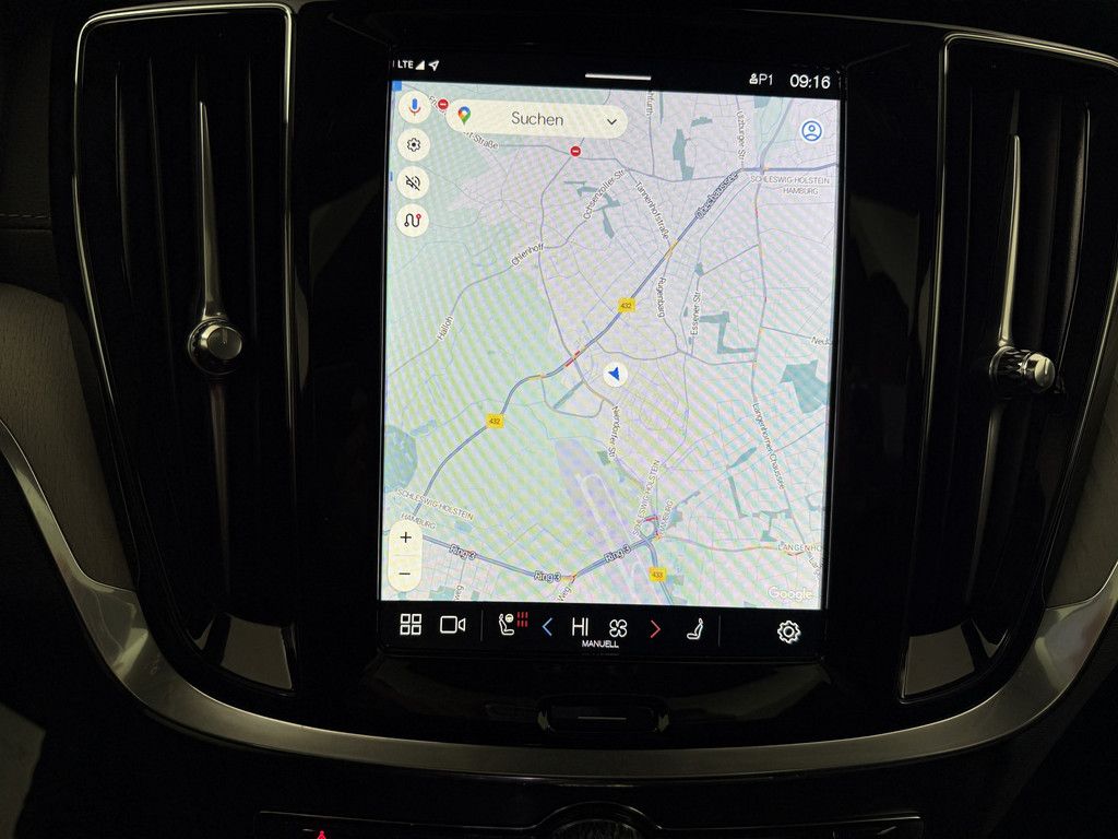 Volvo V60 T6 AWD Ultra Dark Recharge Plug-In Hybrid *A