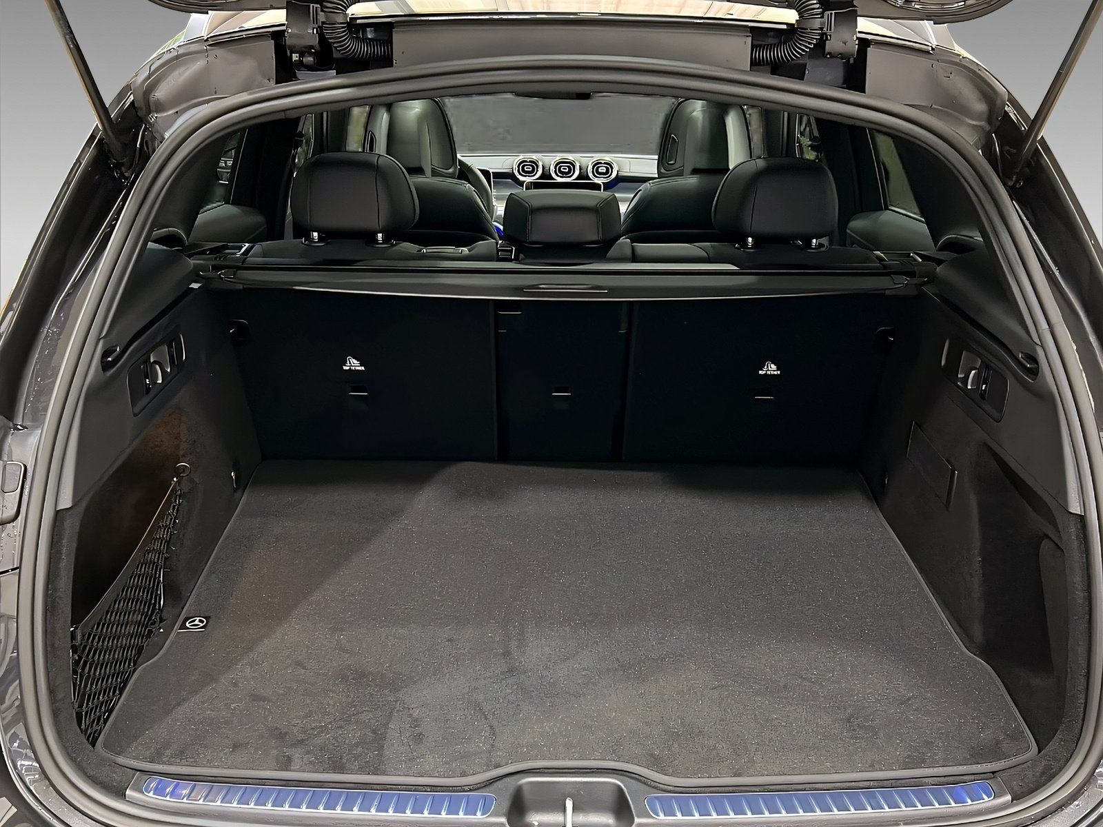 Mercedes-Benz GLC 450d 4MATIC AMG+NIGHT+DIGI+Ambi+Pano+AHK+360