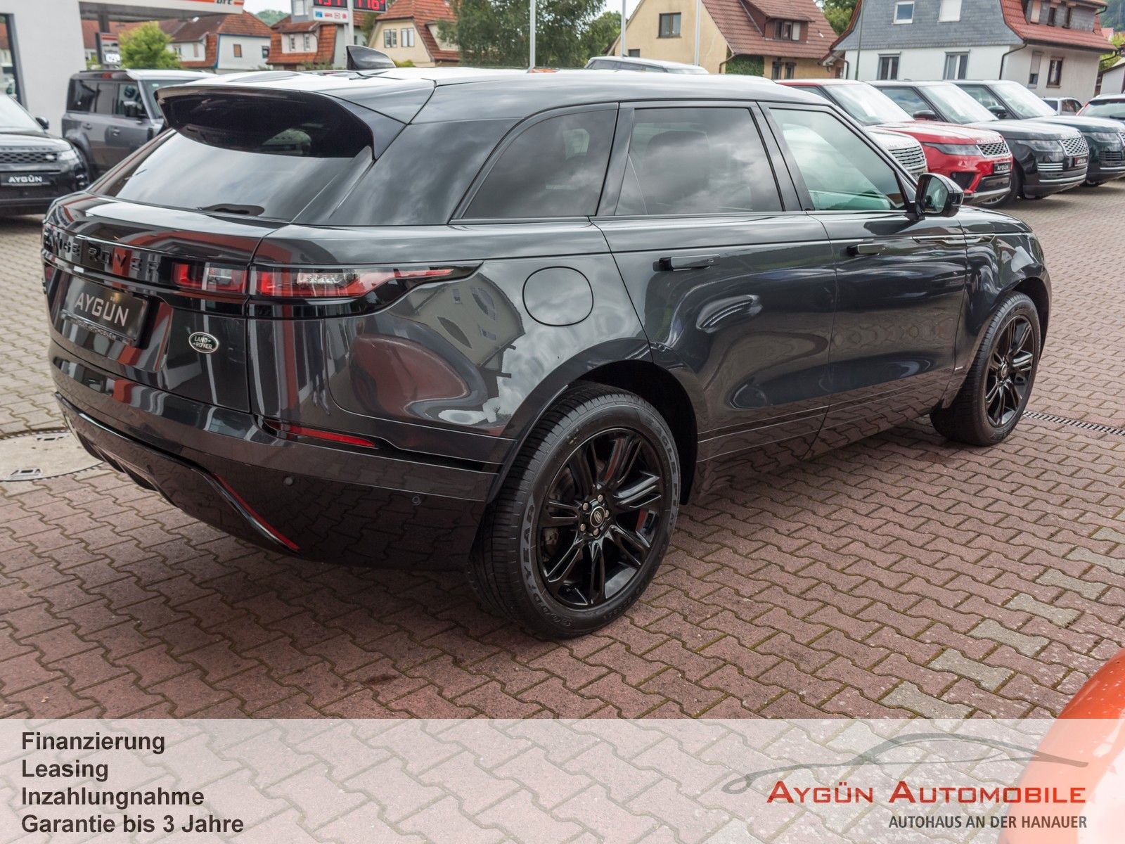 Range Rover Velar P400e R-Dynamic - Samsaru's Car Outlet