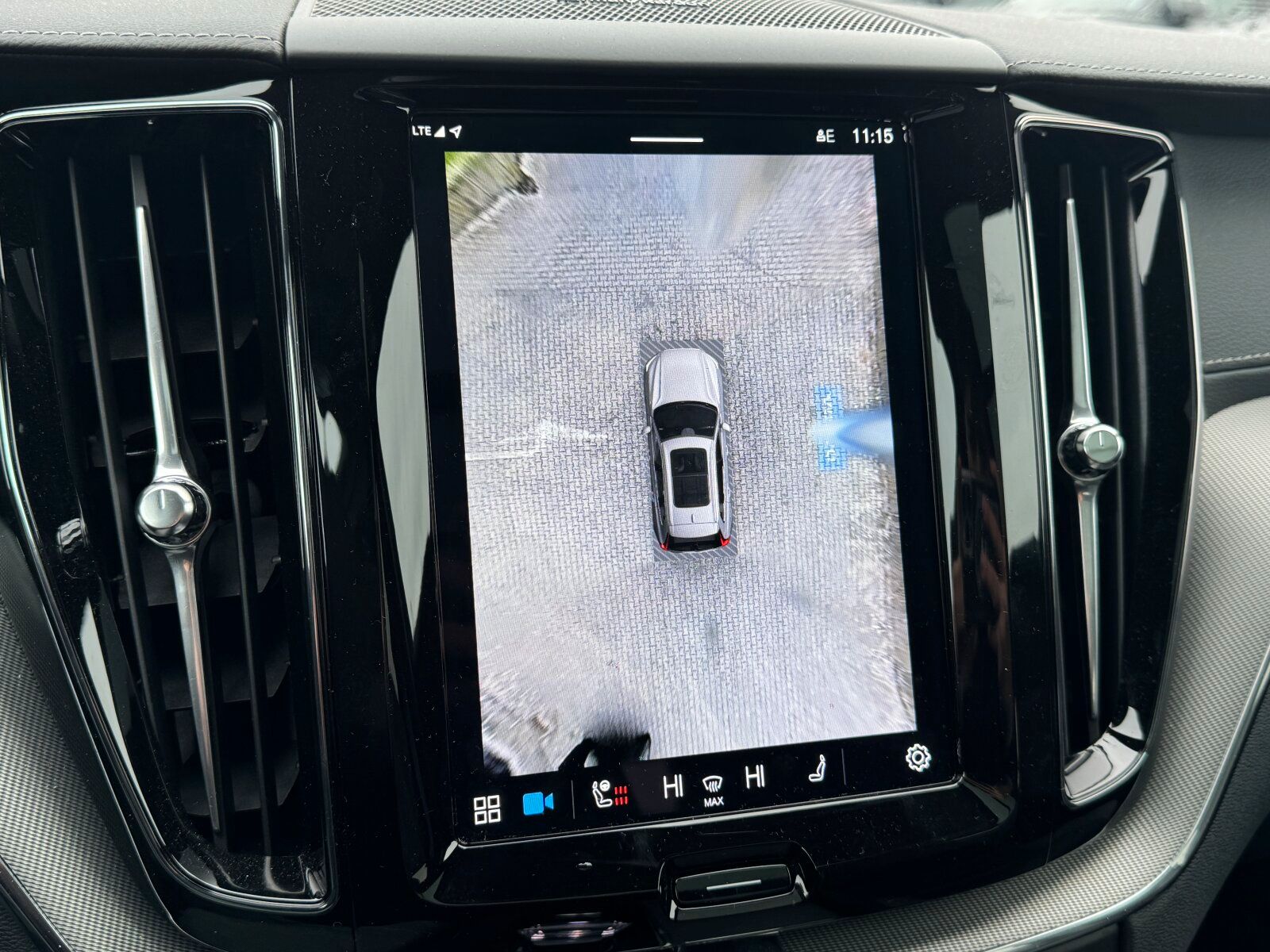 Volvo XC60 T6 Ultra Black Edition PANO AHK