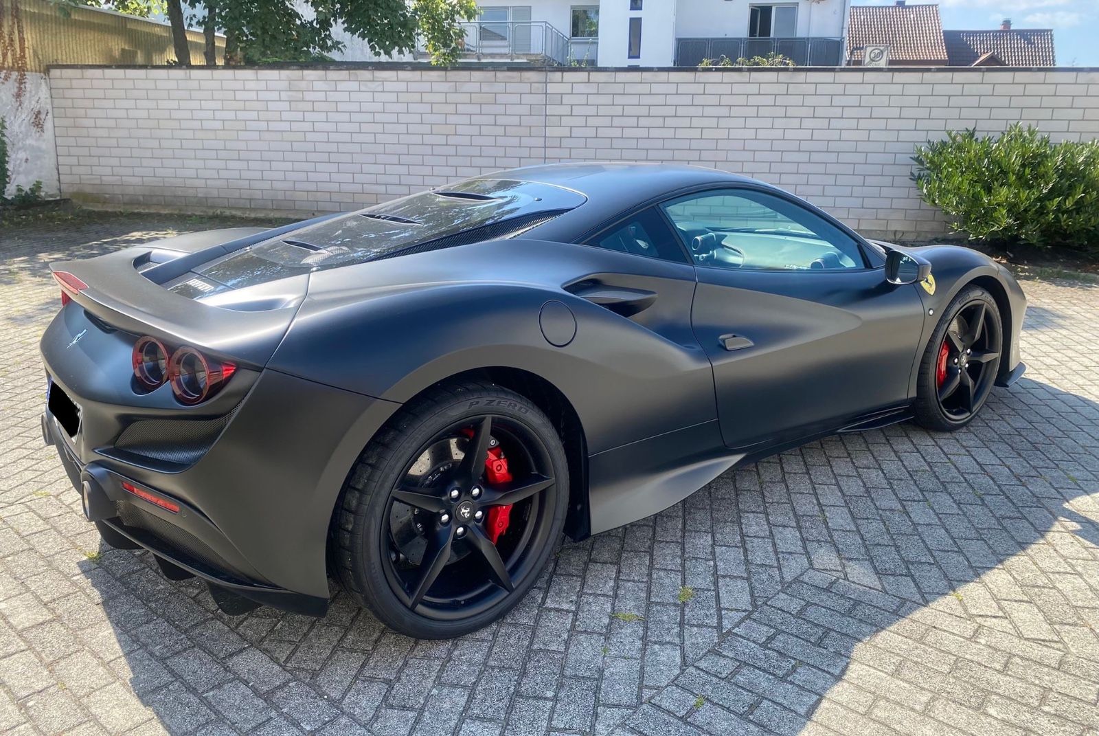Ferrari F8 Tributo *Lift*Carbon*ACC*Racing Sitze*JBL*BFD