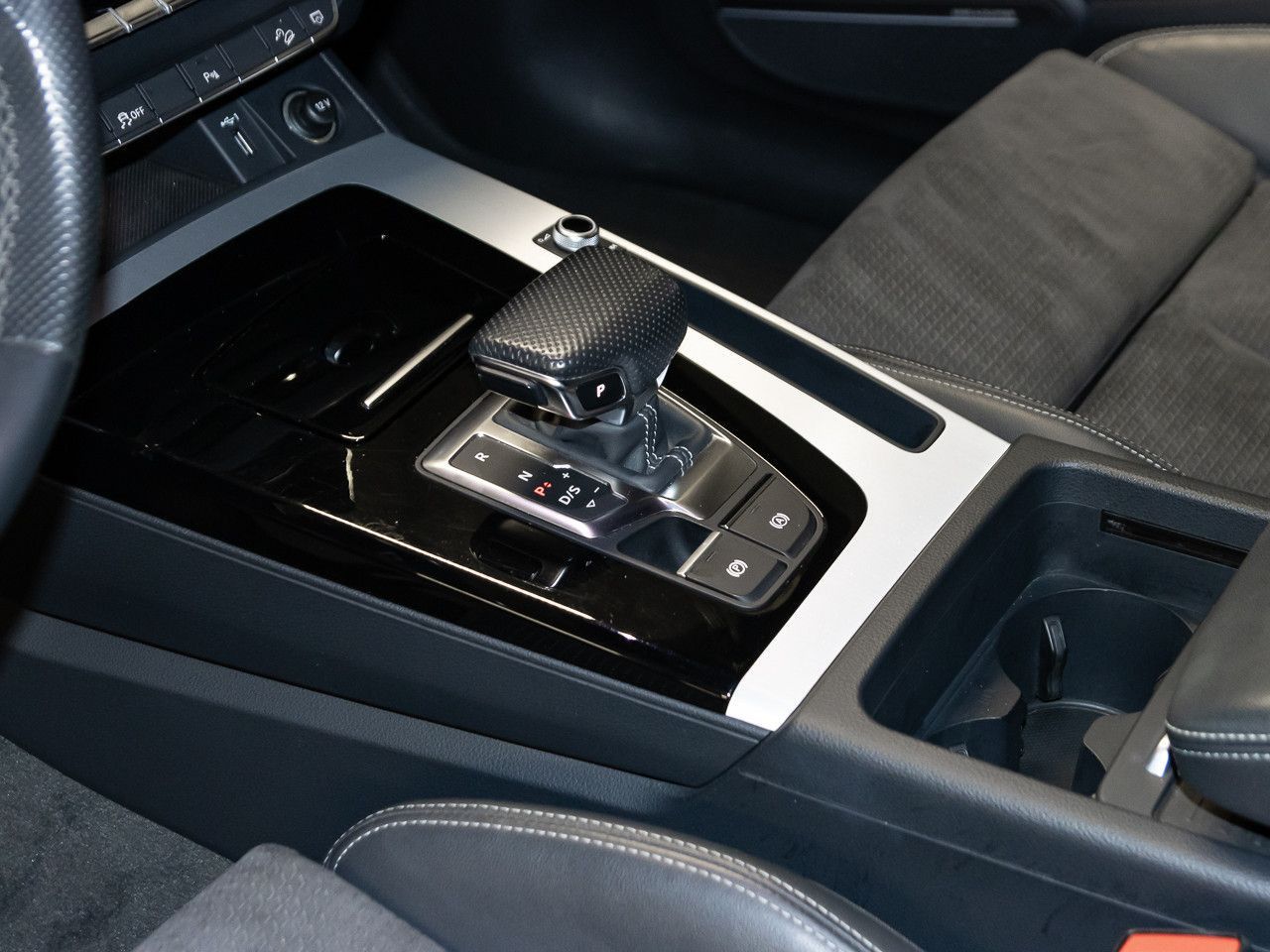 Audi Q5 55 TFSI e quattro S line Kamera AHK B&O 21''