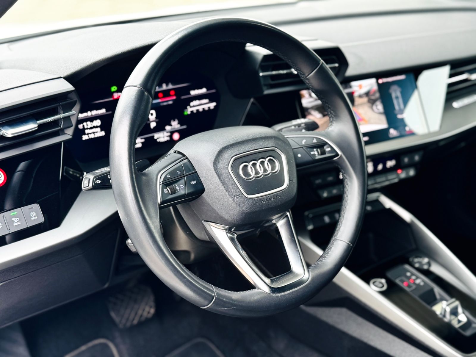 Audi A3 Sportback 40 TDI quattro S-LINE/ACC/MATRIX