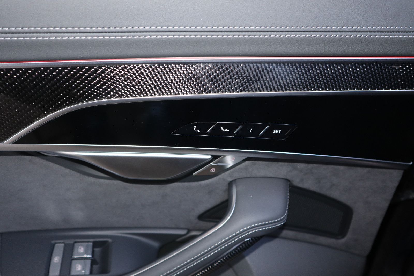 Audi A8 60 TFSI e qu S-Line Black - Samsaru's Car Outlet
