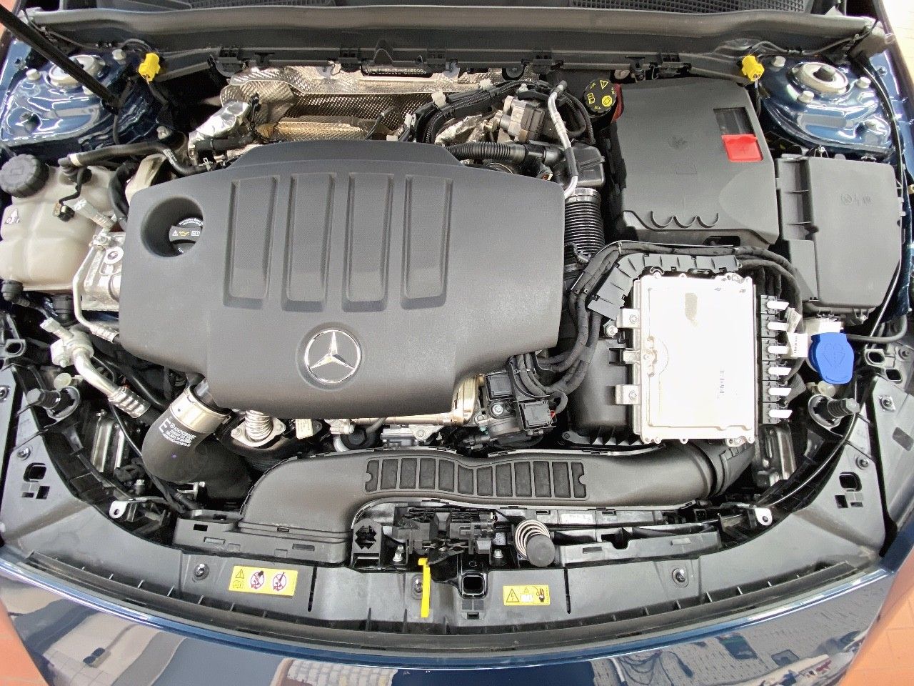 Mercedes-Benz CLA 200d Shootingbrake 4Matic - Samsaru's Car Outlet