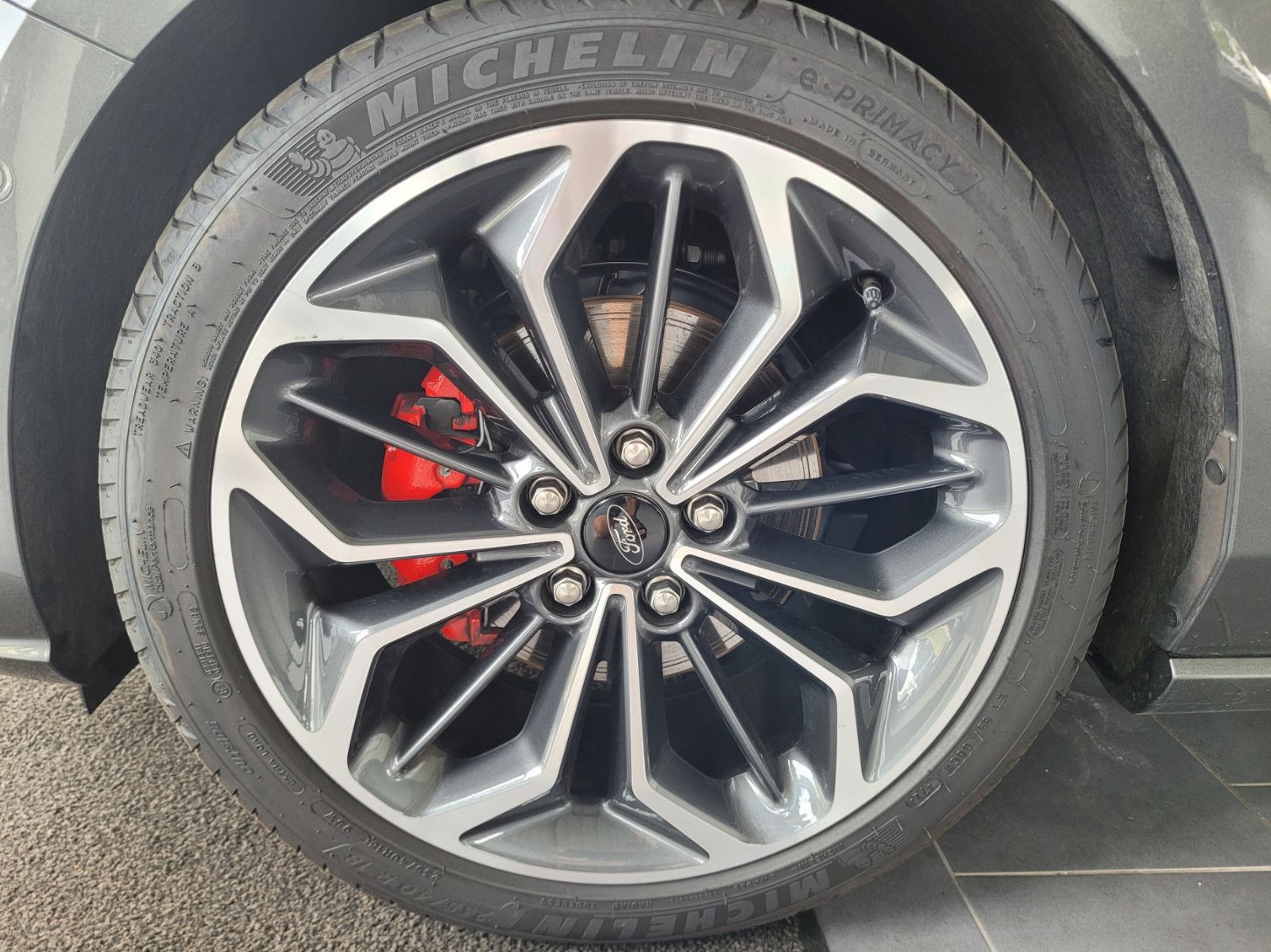 Ford Focus EcoBoost Autom. ST-Line X m ACC/Matrix/18"