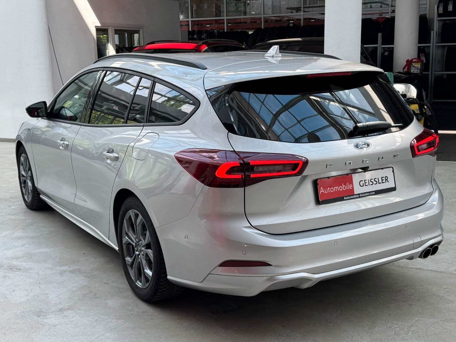 Ford Focus Turnier ST-Line X Automatik+Kamera+HUD