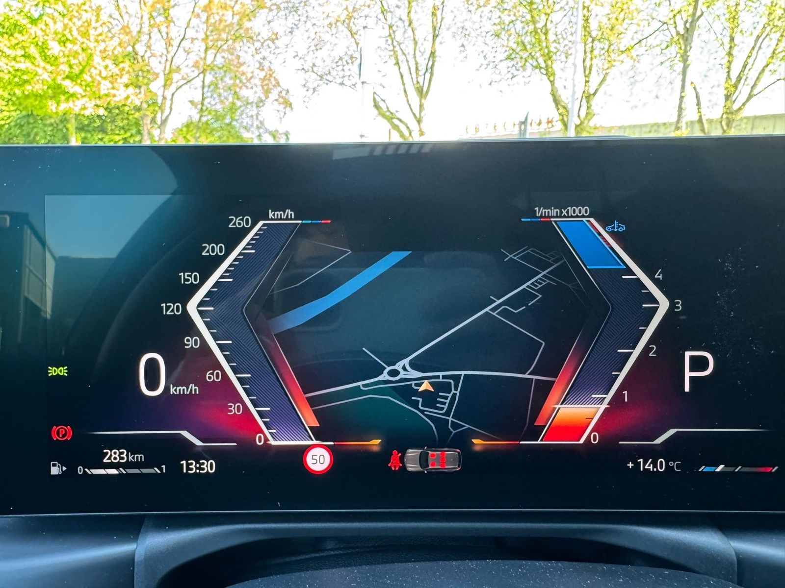 BMW 320d xDrive Tour M Sport Pano ACC AD-LED 360° 19