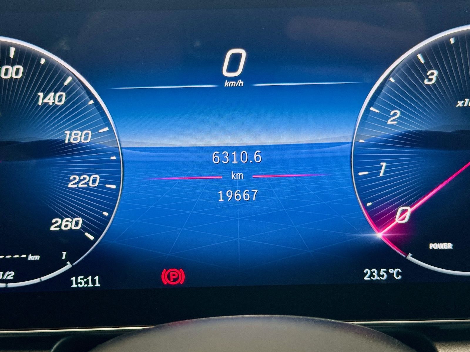Mercedes-Benz GLC 300 4M AMG - Samsaru's Car Outlet
