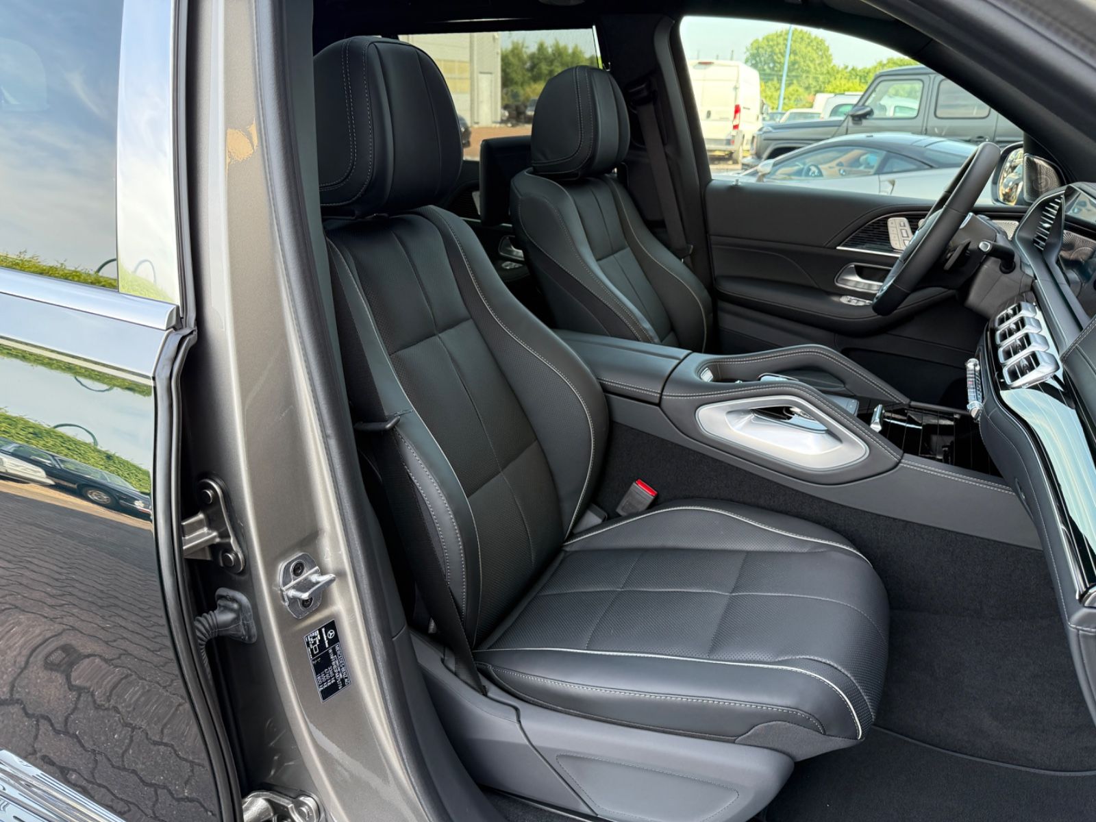 Mercedes-Benz GLS 600 Maybach 4Matic - Samsaru's Car Outlet
