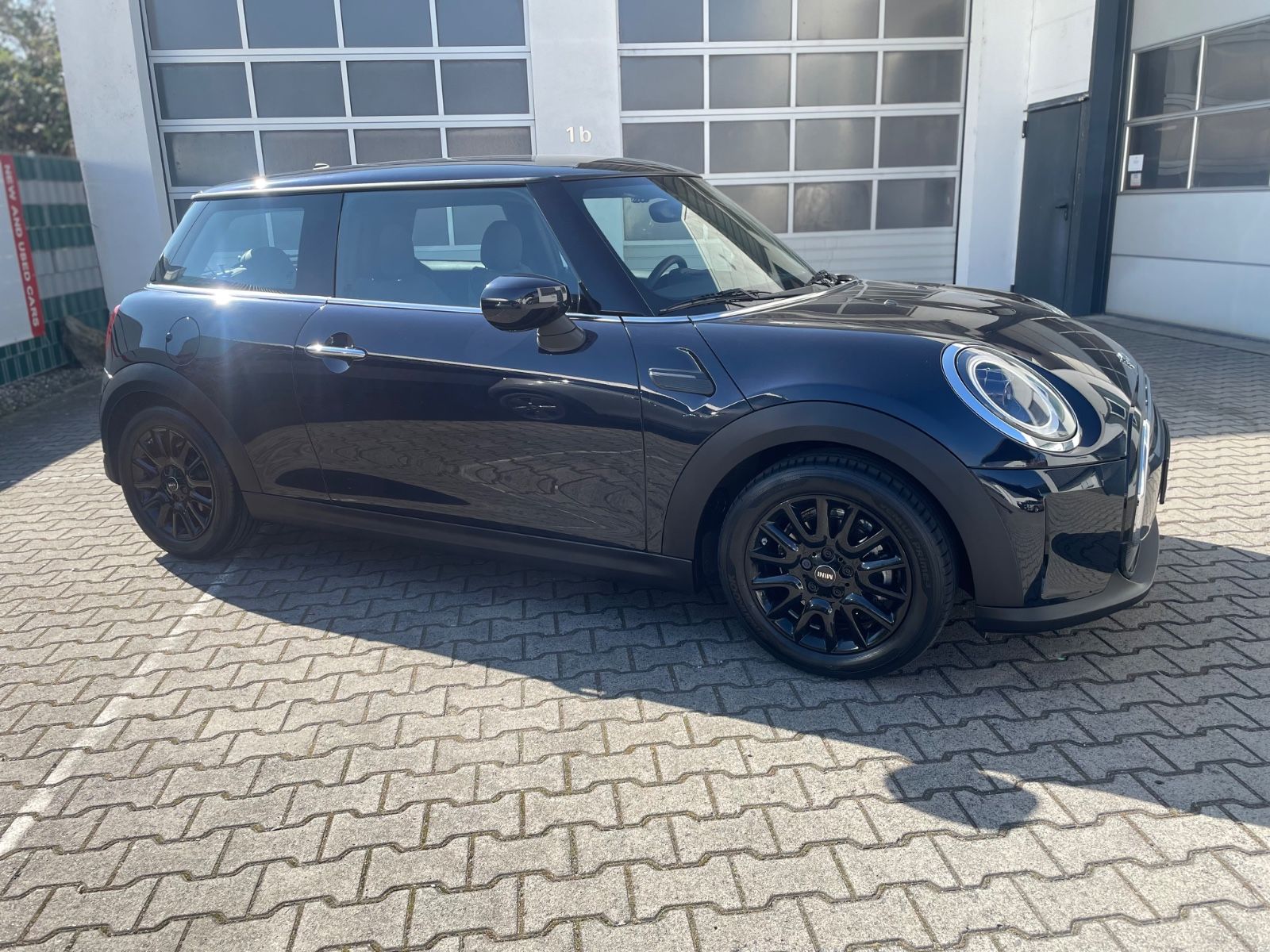 MINI ONE Classic - Samsaru's Car Outlet