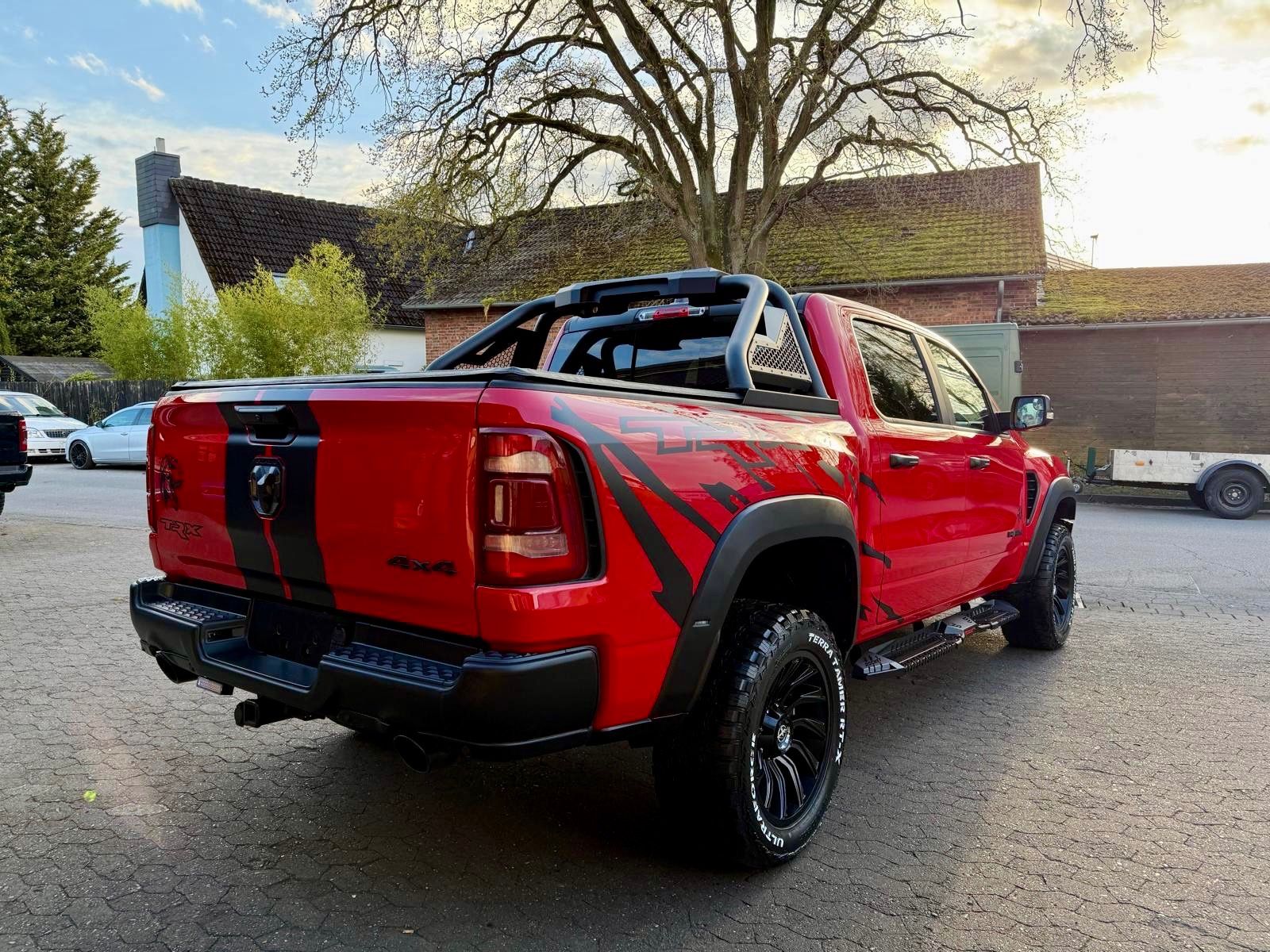 Dodge V8*TRX KIT*OFFROAD*ROLLBAR*4X4*AHK*NAVI*BÜGEL*