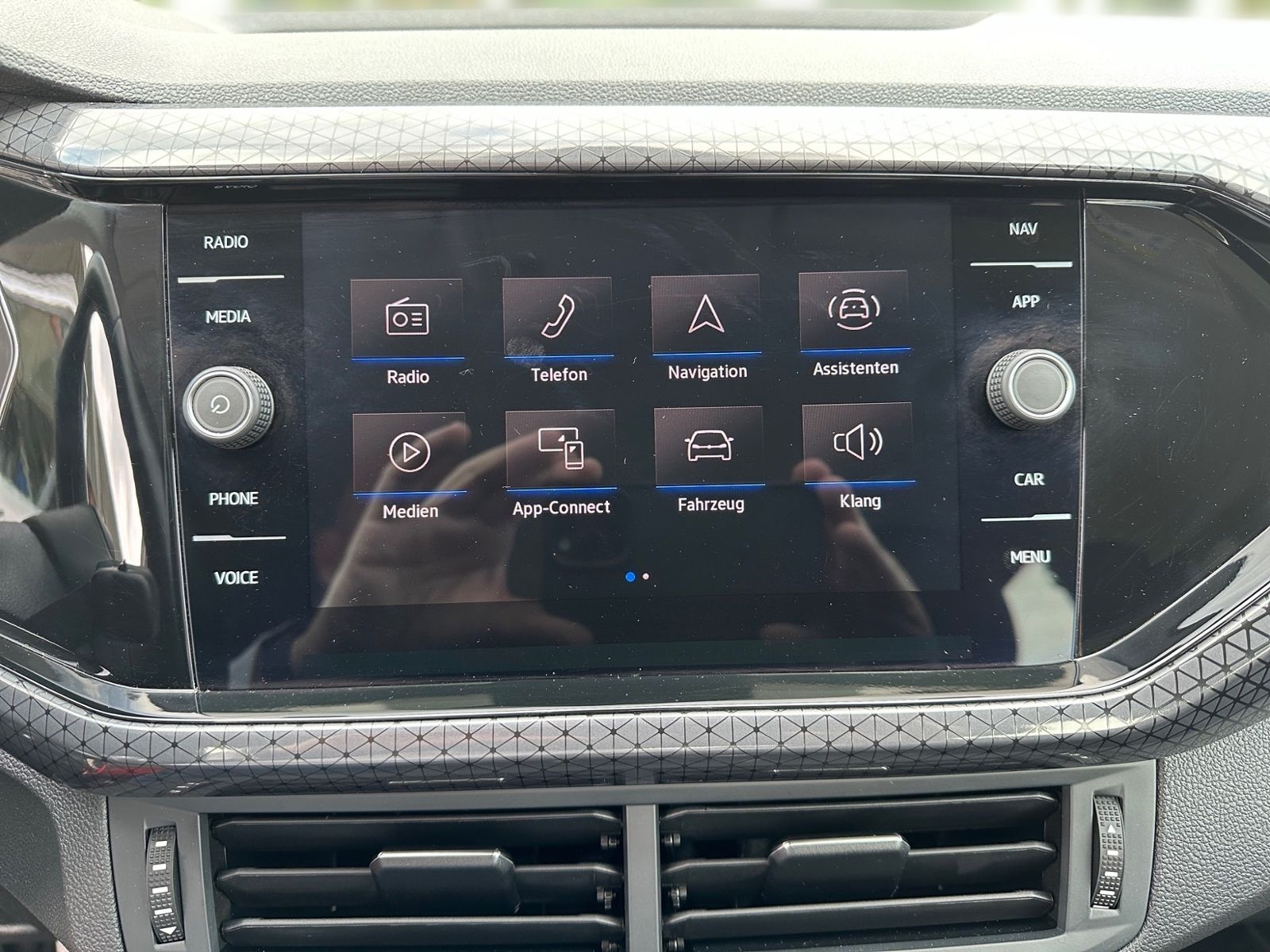 Volkswagen T-Cross 1.0 TSI STYLE - Samsaru's Car Outlet