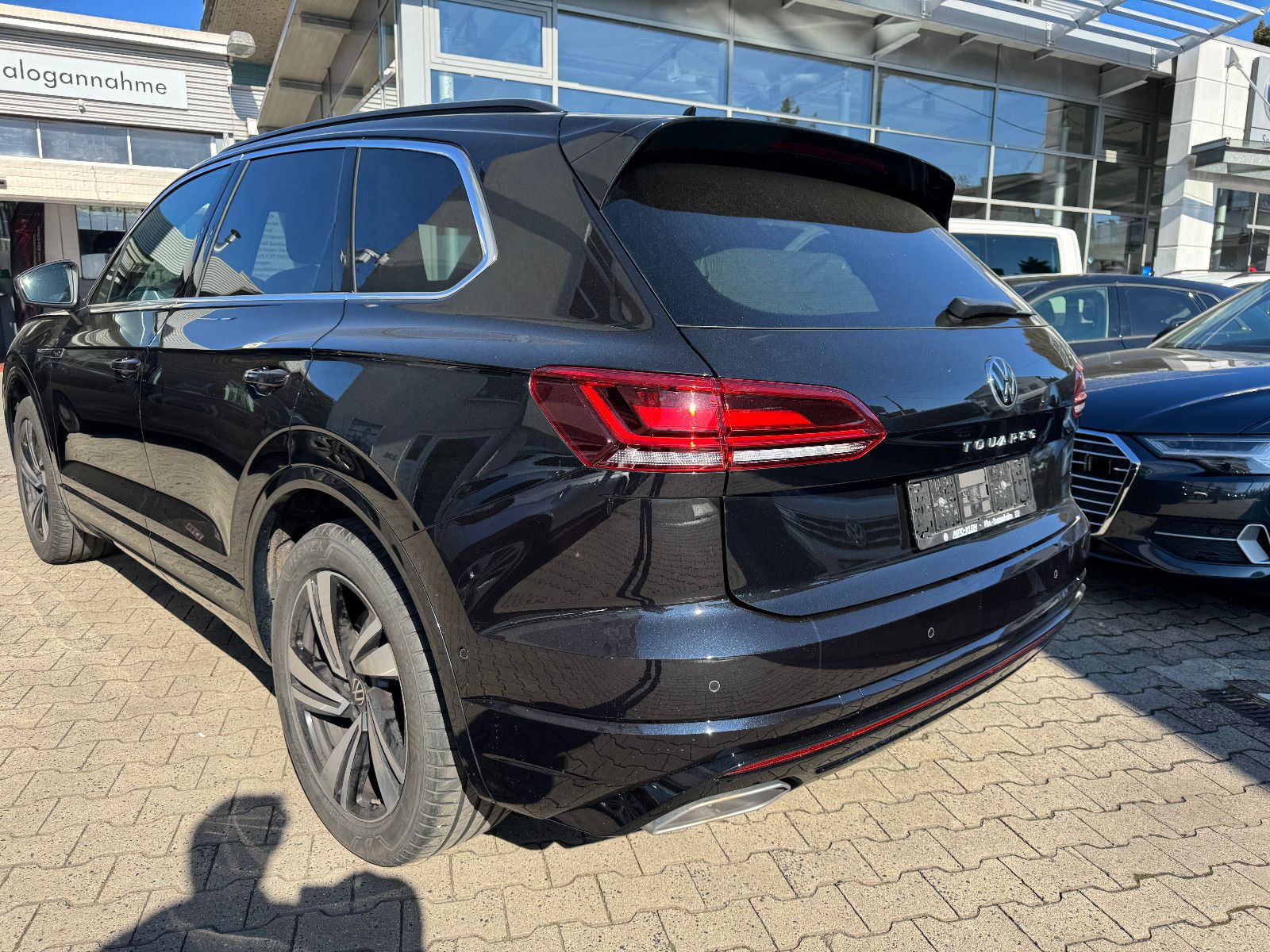 Volkswagen Touareg R-Line 3.0 V6 TSI 4MOTION -Vollausstatt.