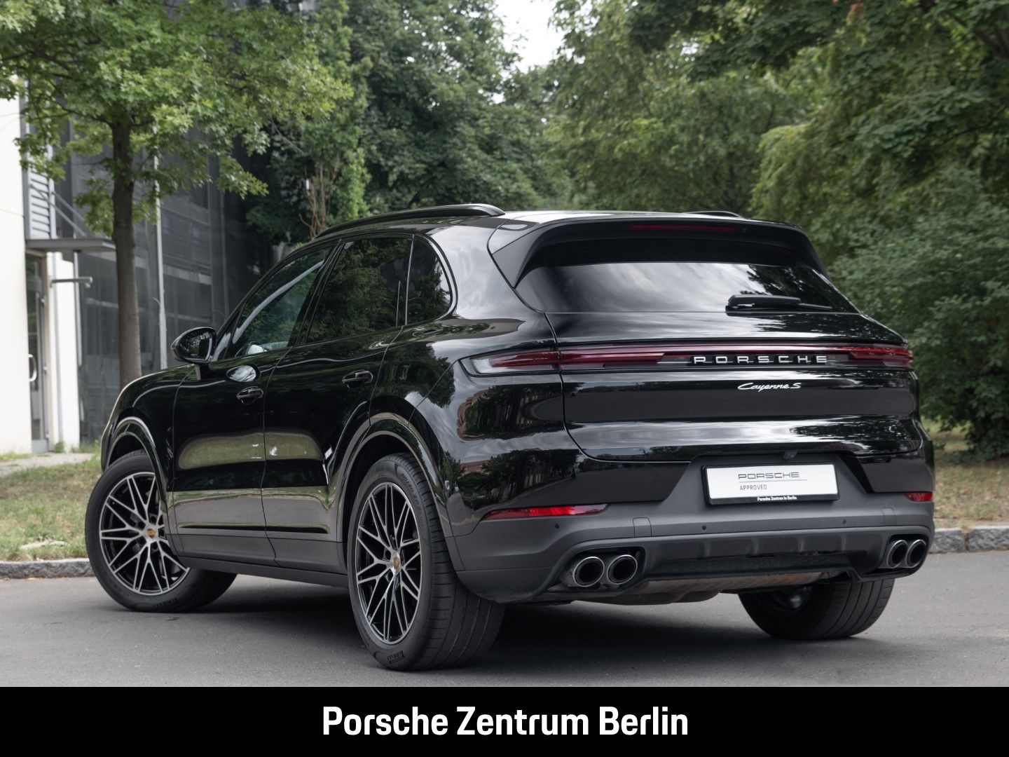 Porsche Cayenne S BOSE Panorama Luftfederung LED-Matrix