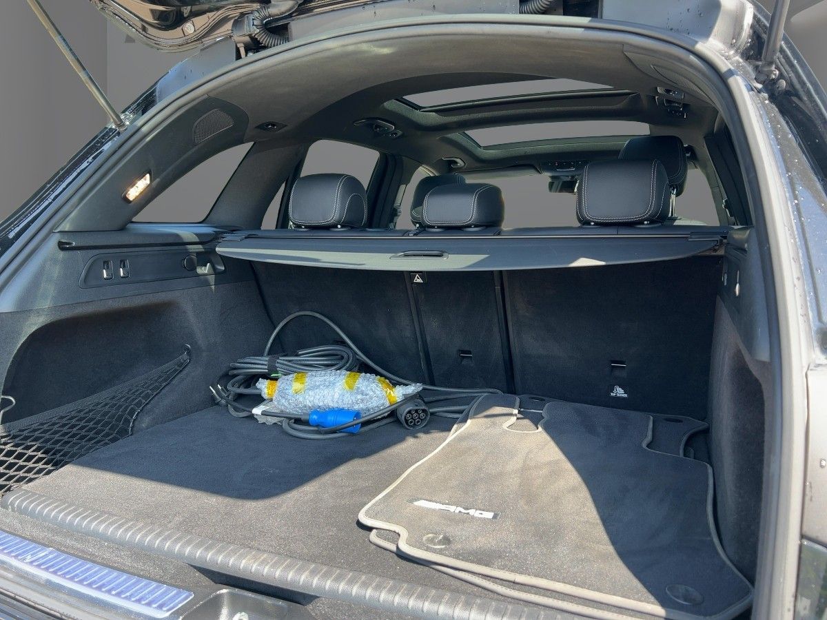 Mercedes-Benz GLC 300 de 4Matic AMG Line - Samsaru's Car Outlet