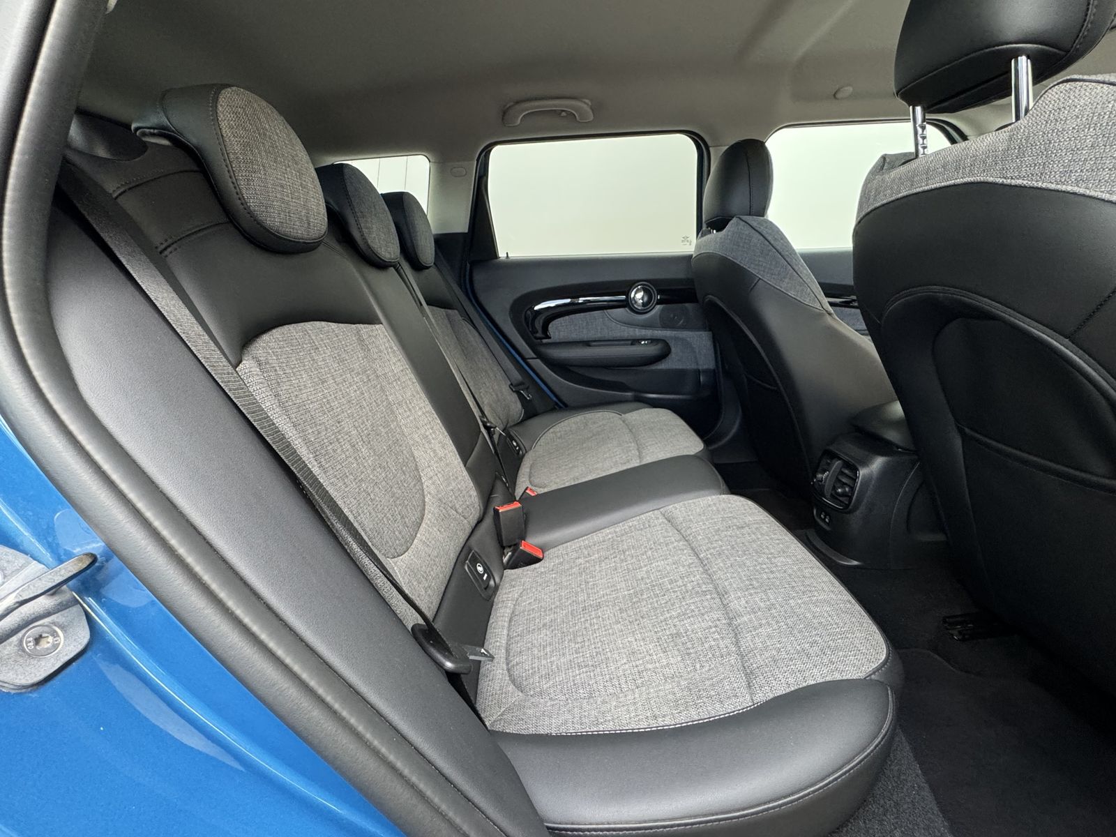 MINI Cooper S Clubman - Samsaru's Car Outlet