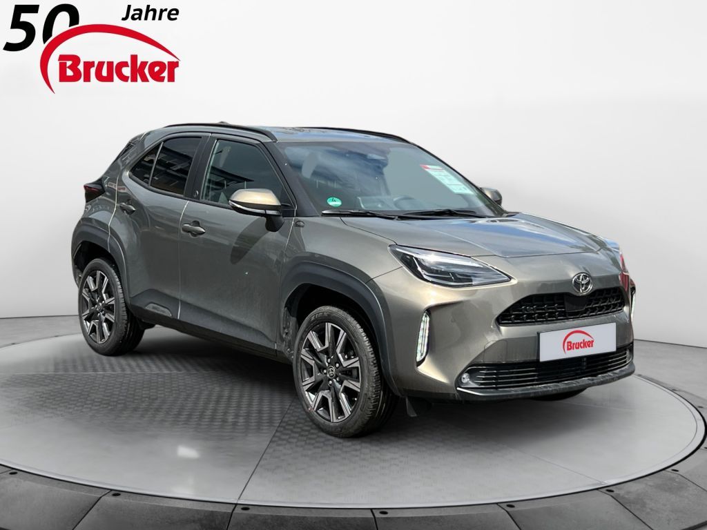 Toyota Yaris Cross Team D mit WP+SP