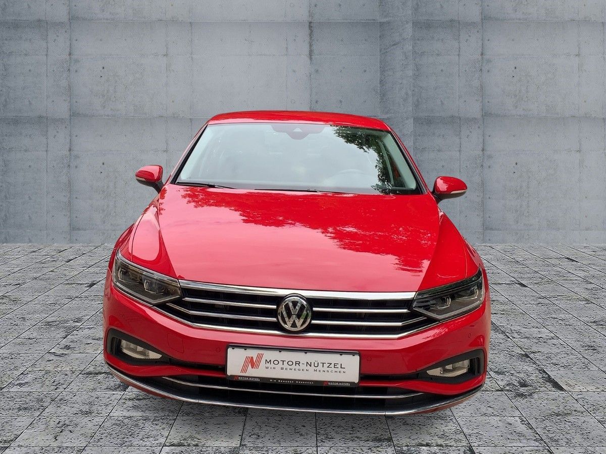 Volkswagen Passat 1.5 TSI DSG ELEGANCE - Samsaru's Car Outlet